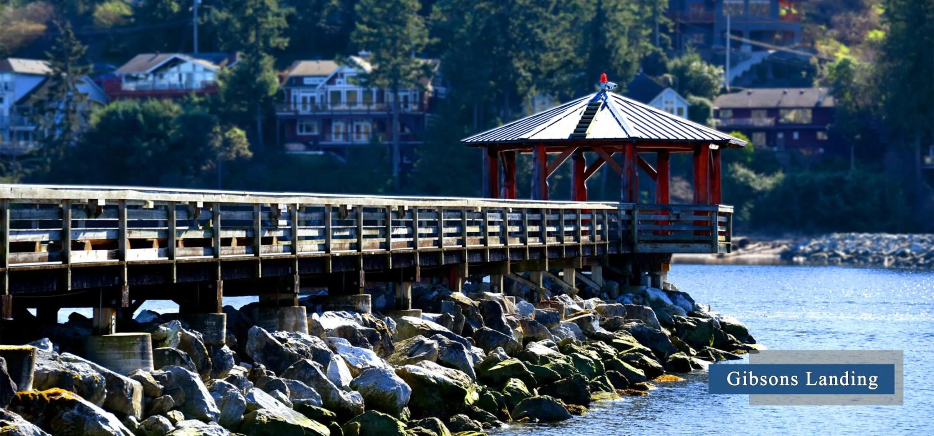Beach in Gibsons Garden Hotel
