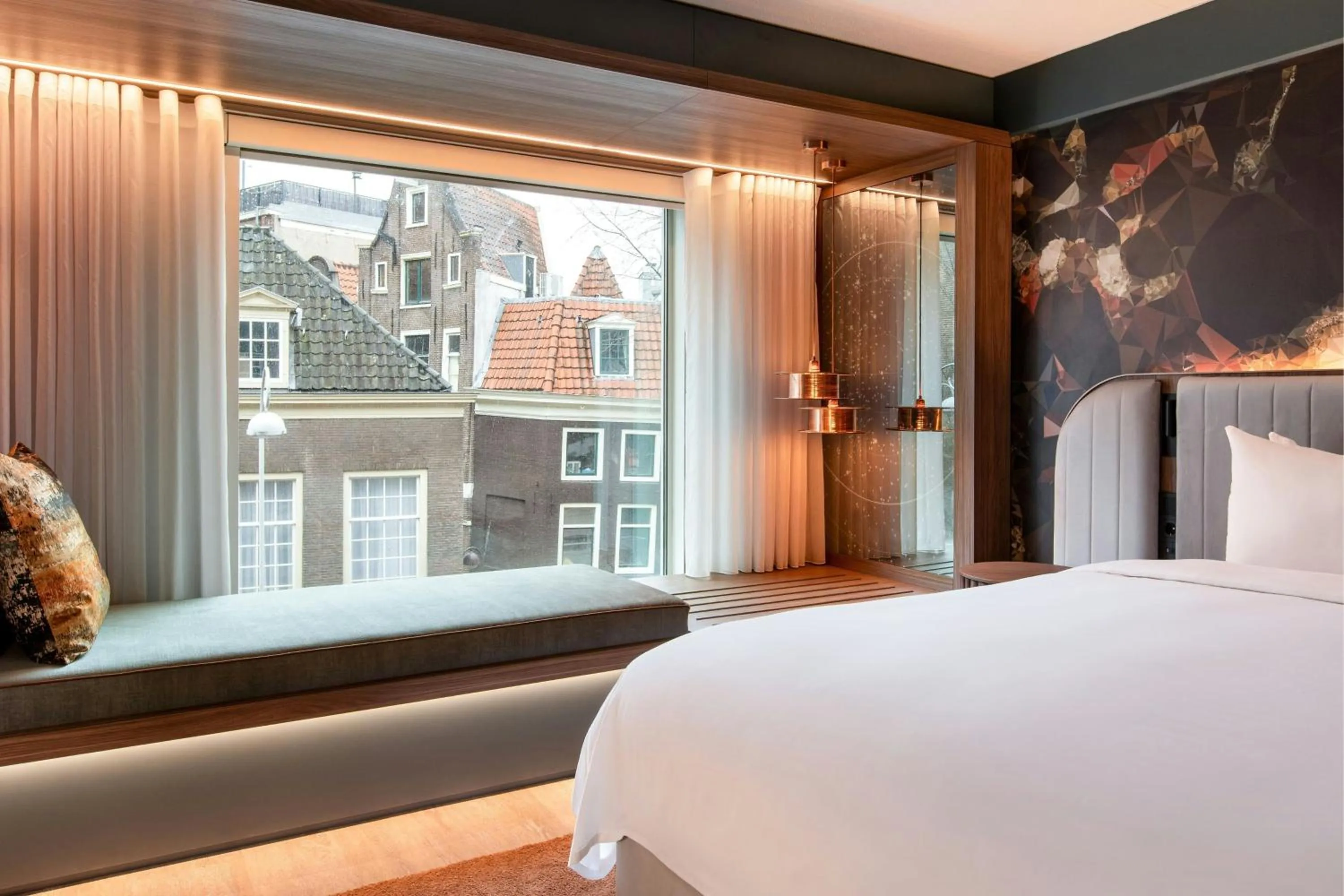 Photo of the whole room, Bed in Renaissance Amsterdam Hotel