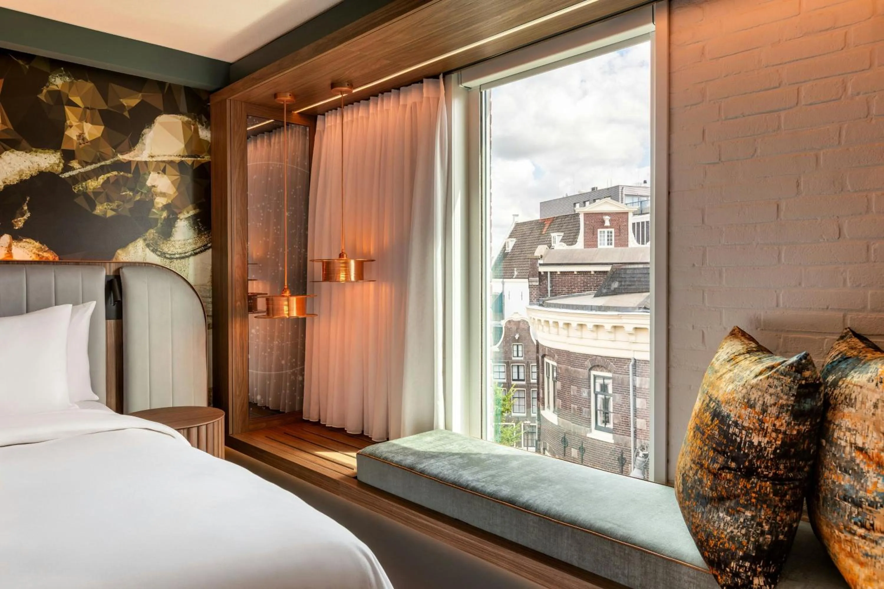 Photo of the whole room, Bed in Renaissance Amsterdam Hotel