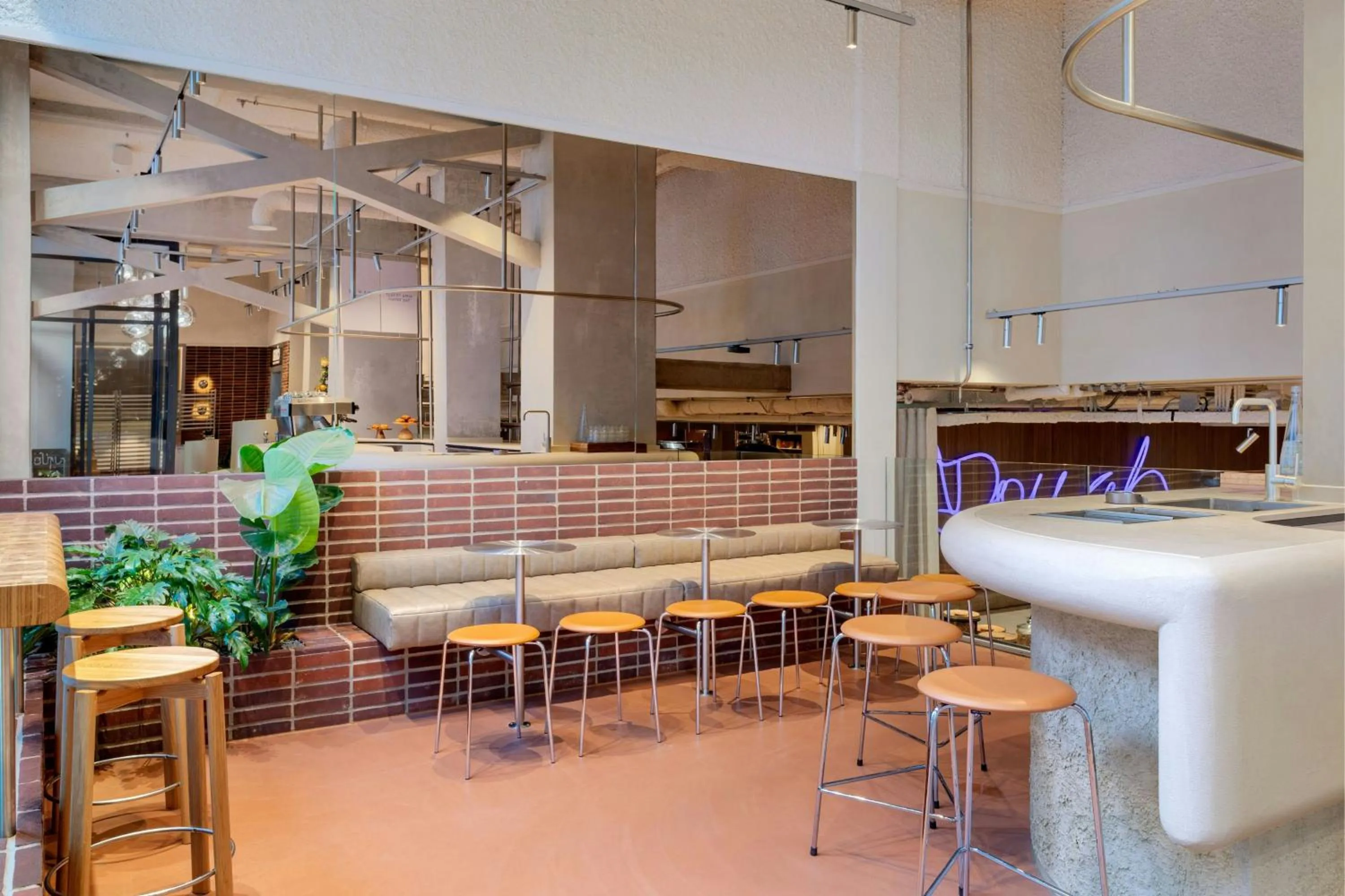 Restaurant/places to eat in Renaissance Amsterdam Hotel