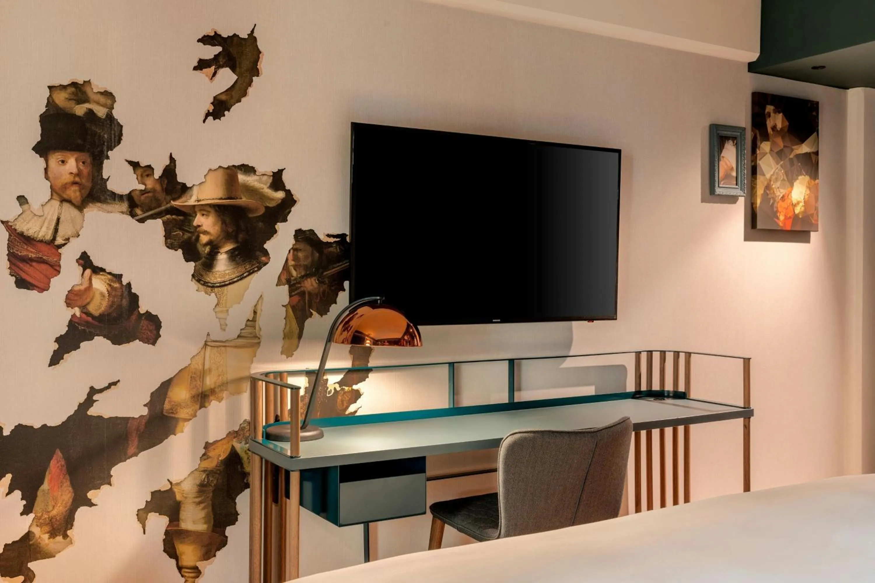 Photo of the whole room in Renaissance Amsterdam Hotel