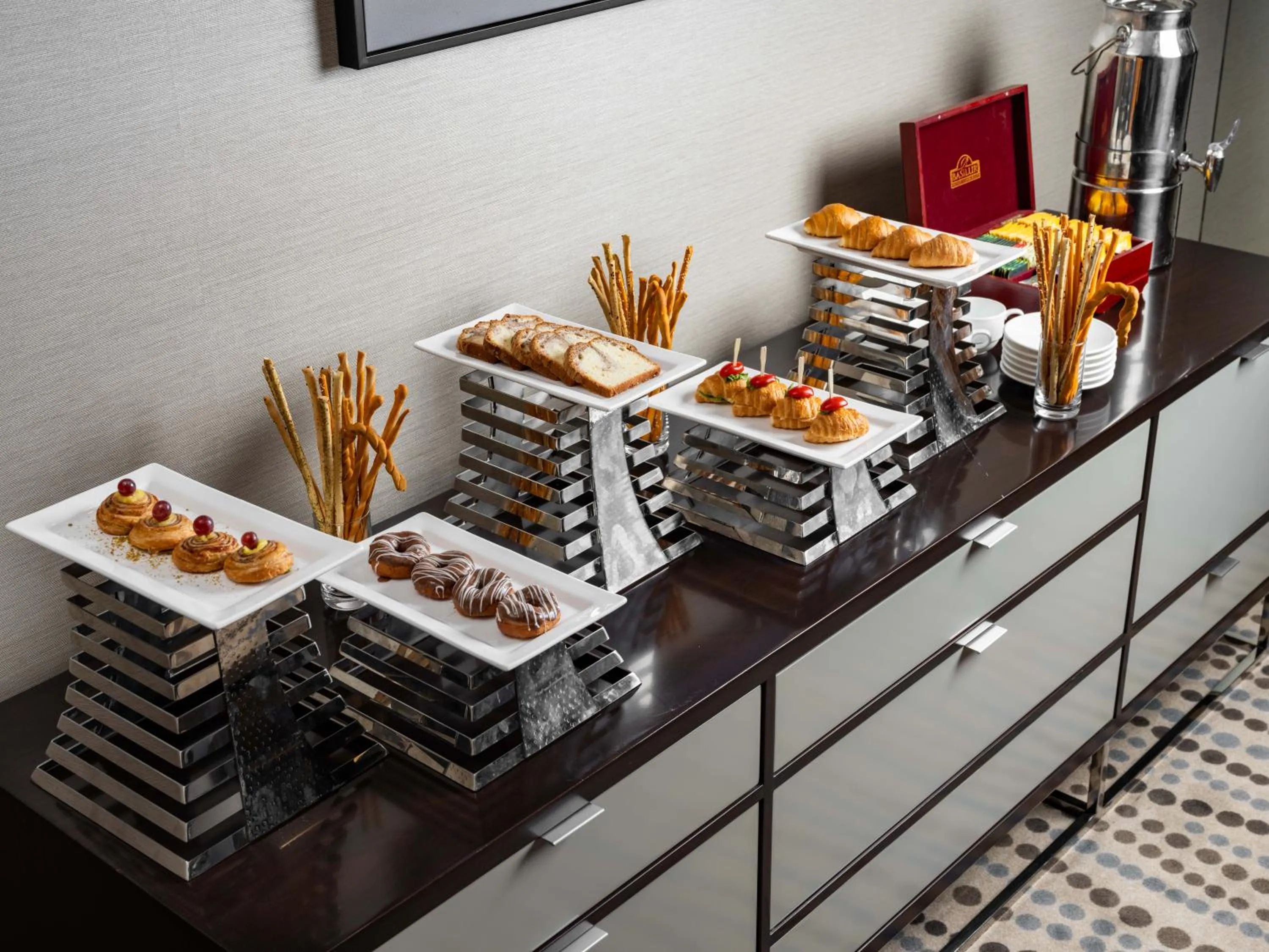 Banquet/Function facilities in Wirgan Al Noor, Tapestry Collection by Hilton