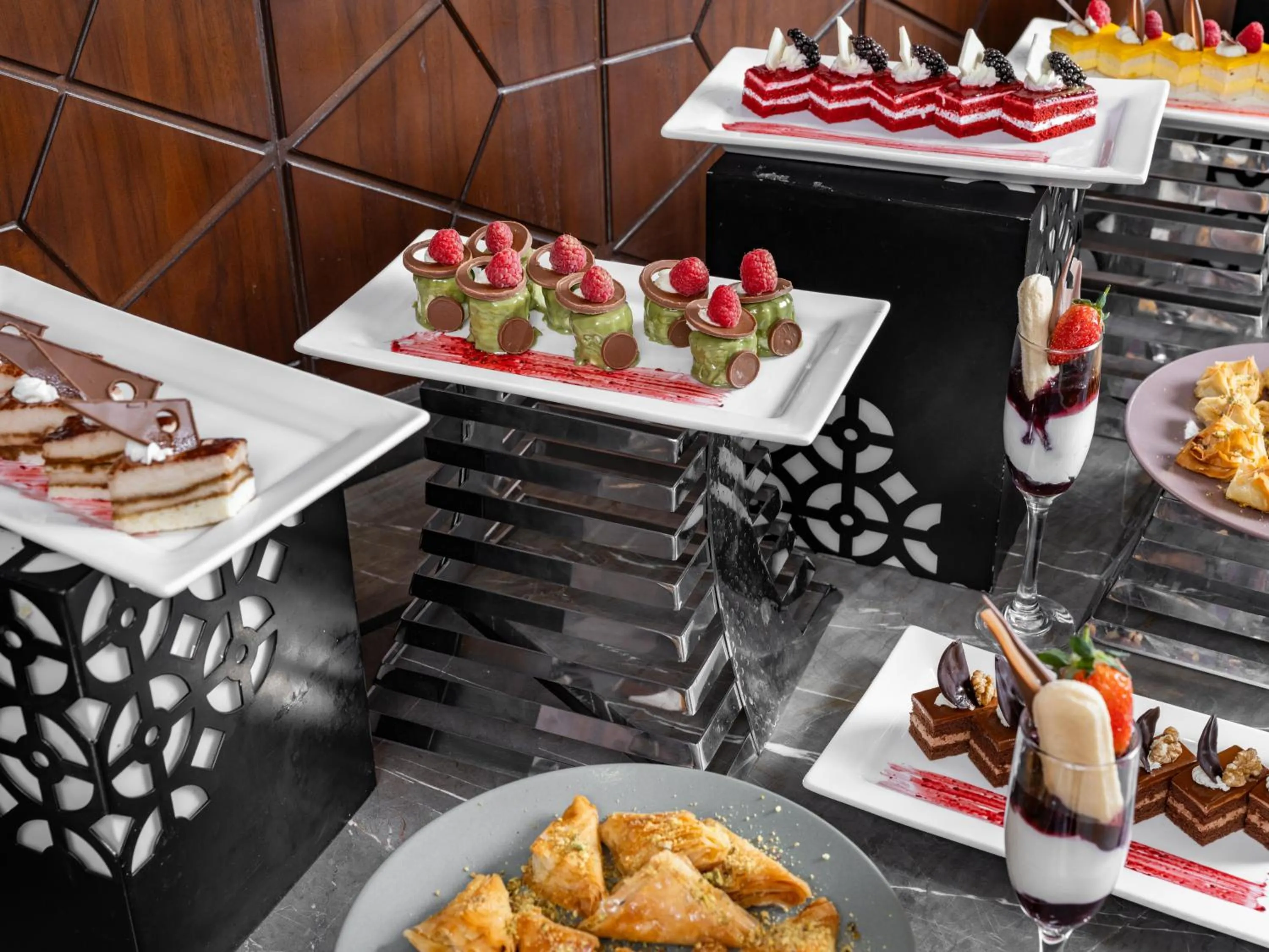 Food and drinks in Wirgan Al Noor, Tapestry Collection by Hilton