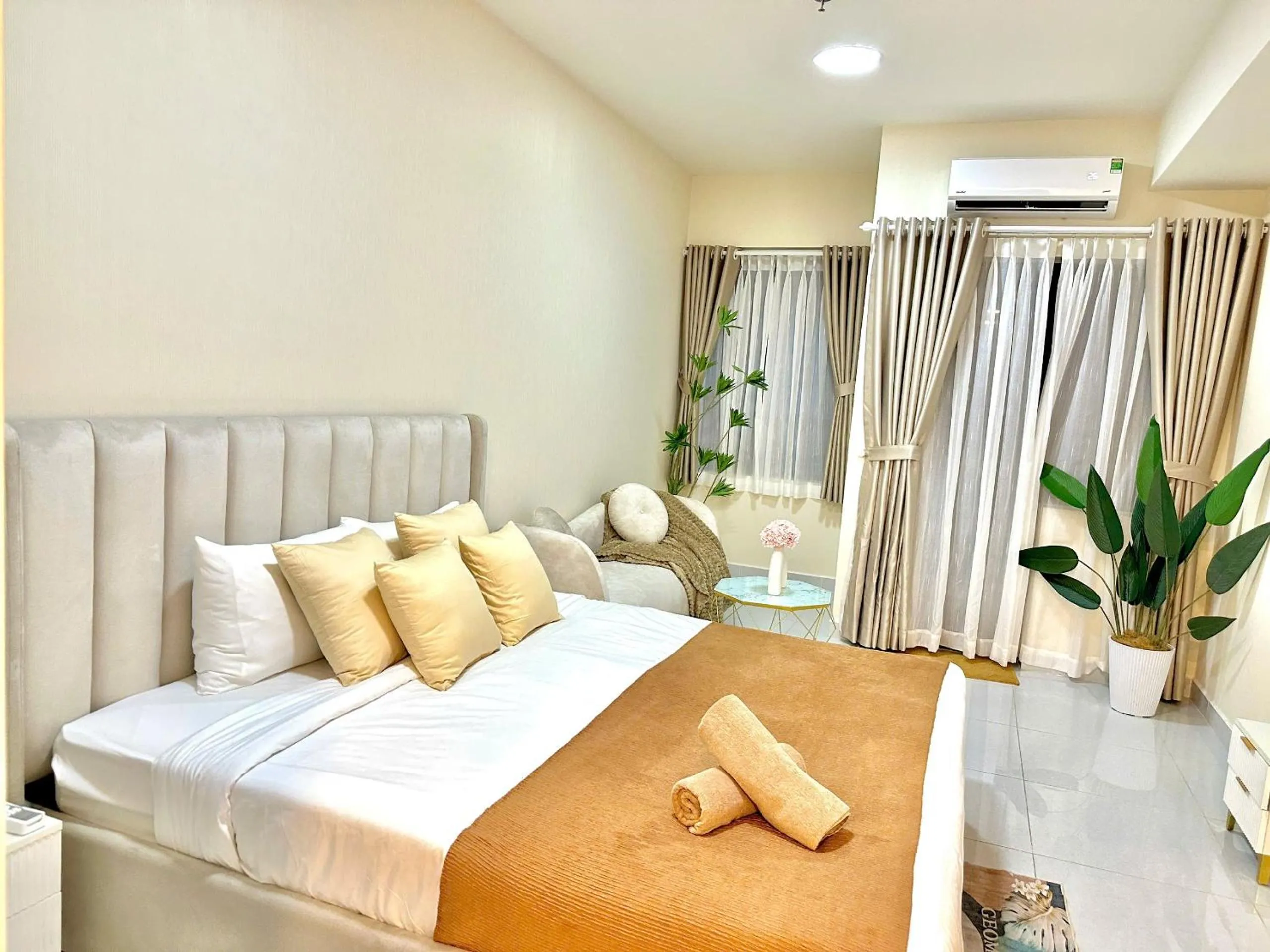 Bed in May Soho Saigon Serviced Apartment
