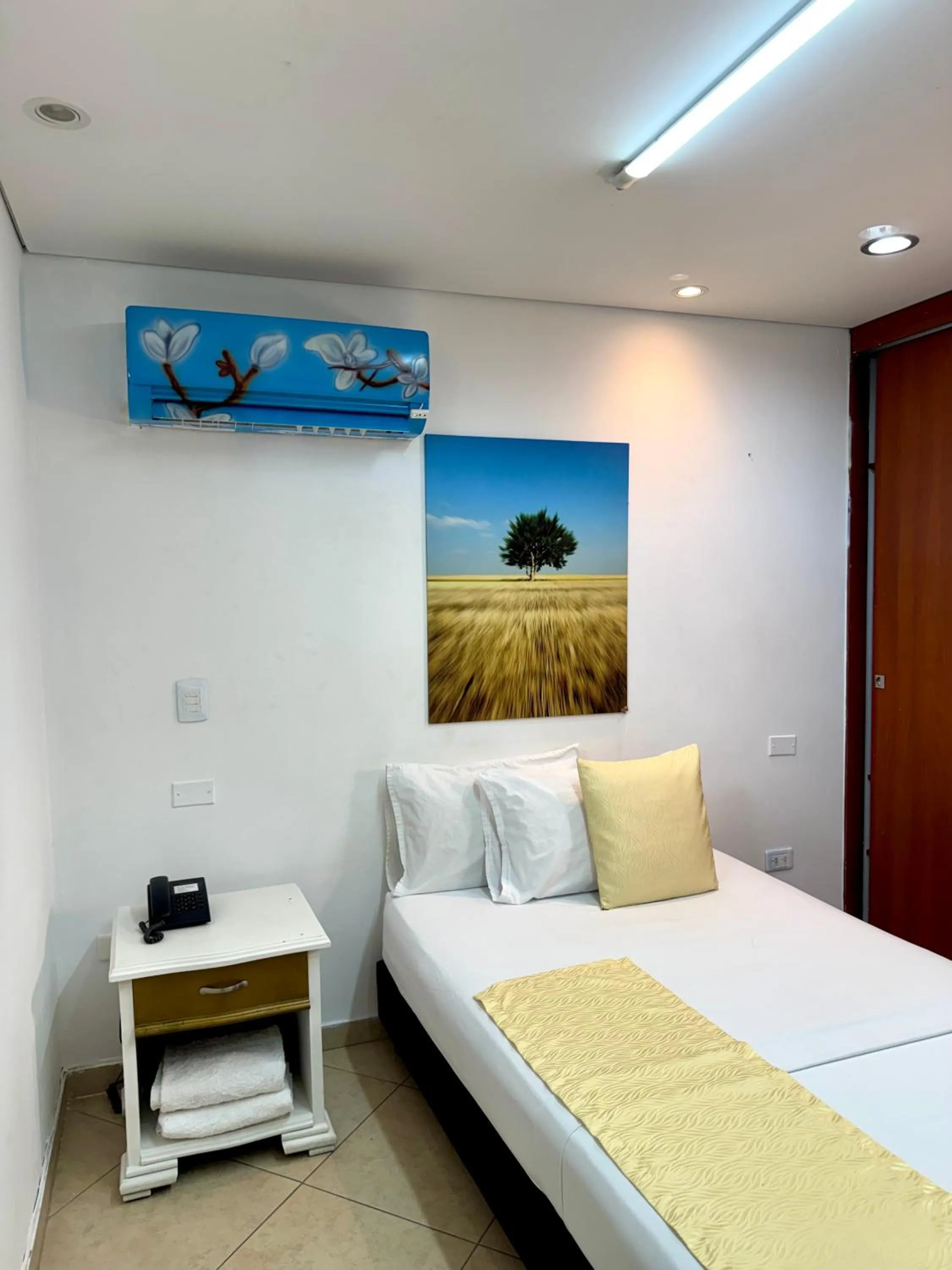 Bed in Hotel Prince Plaza - Laureles Estadio