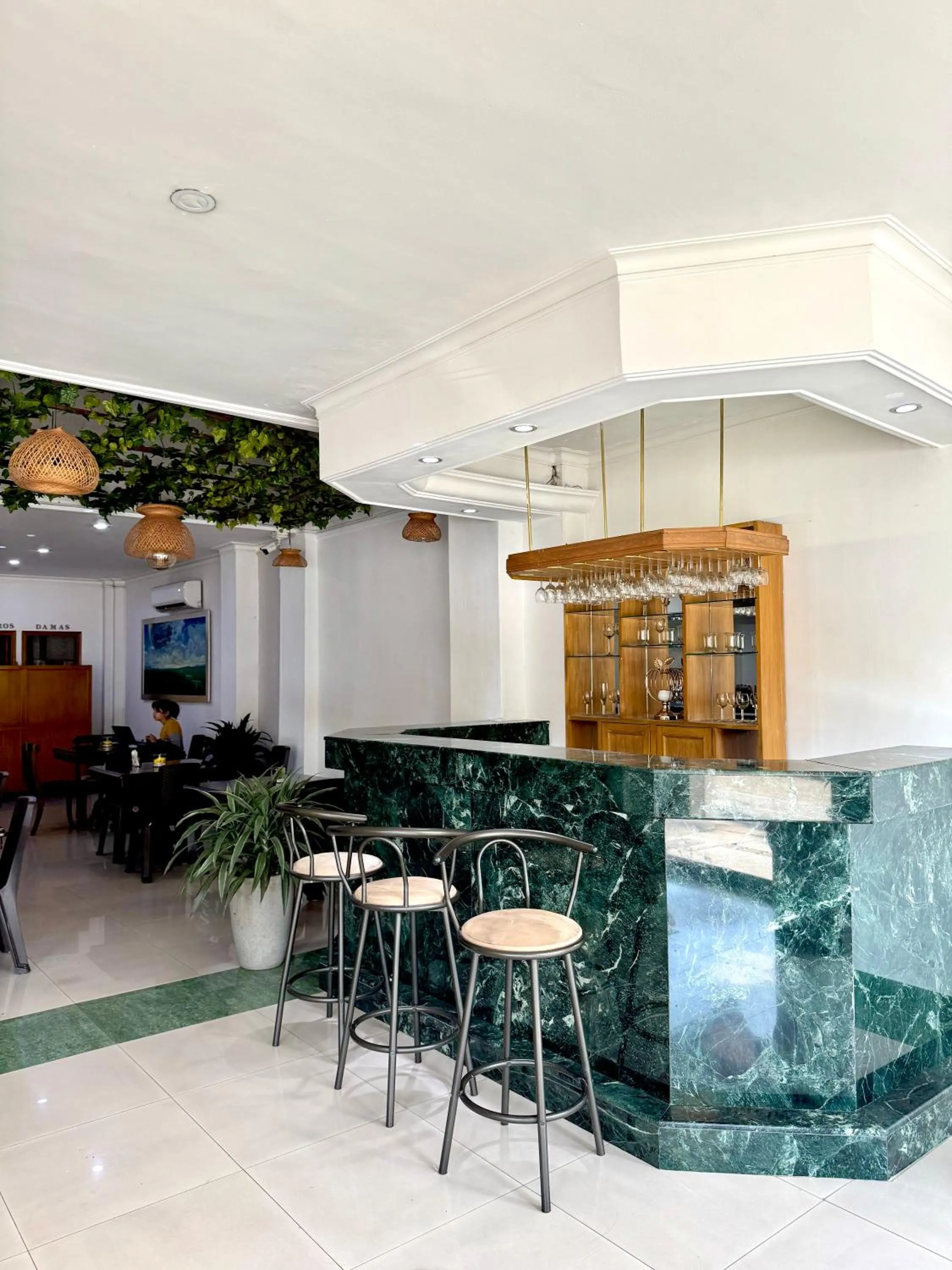 Restaurant/places to eat in Hotel Prince Plaza - Laureles Estadio