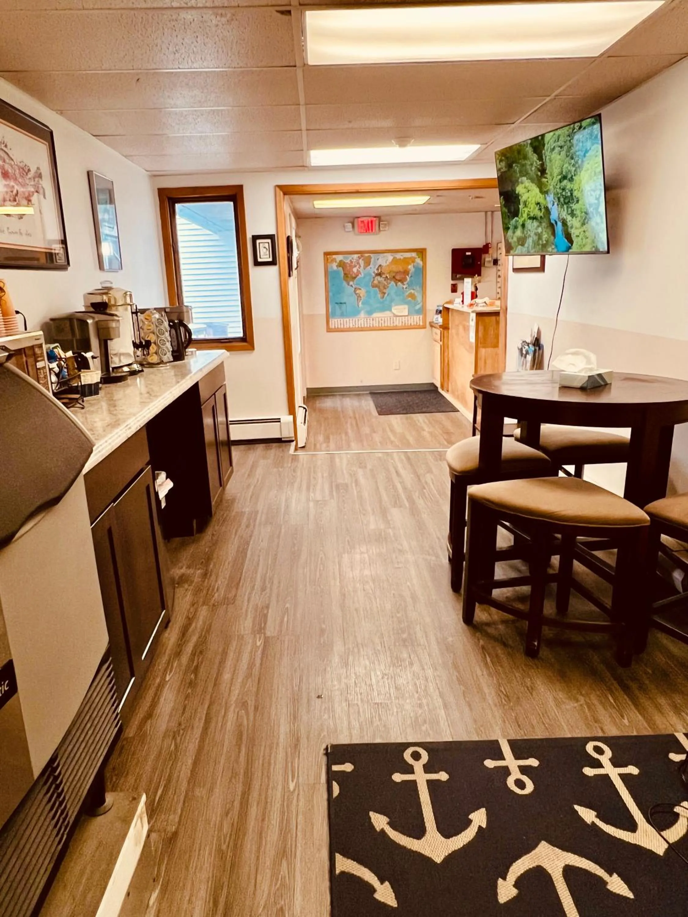 Coffee/tea facilities in Marina Motel