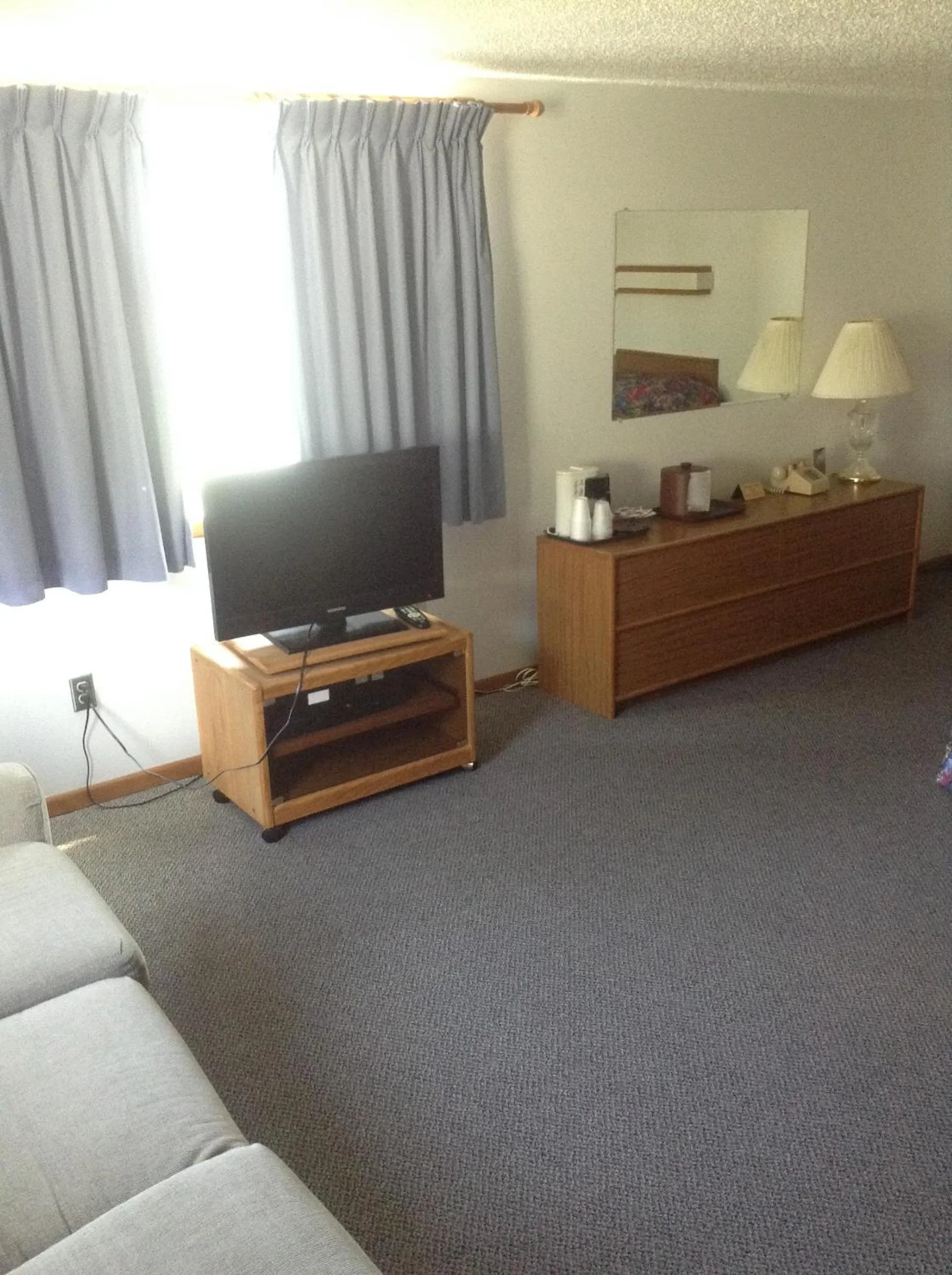 TV and multimedia in Marina Motel