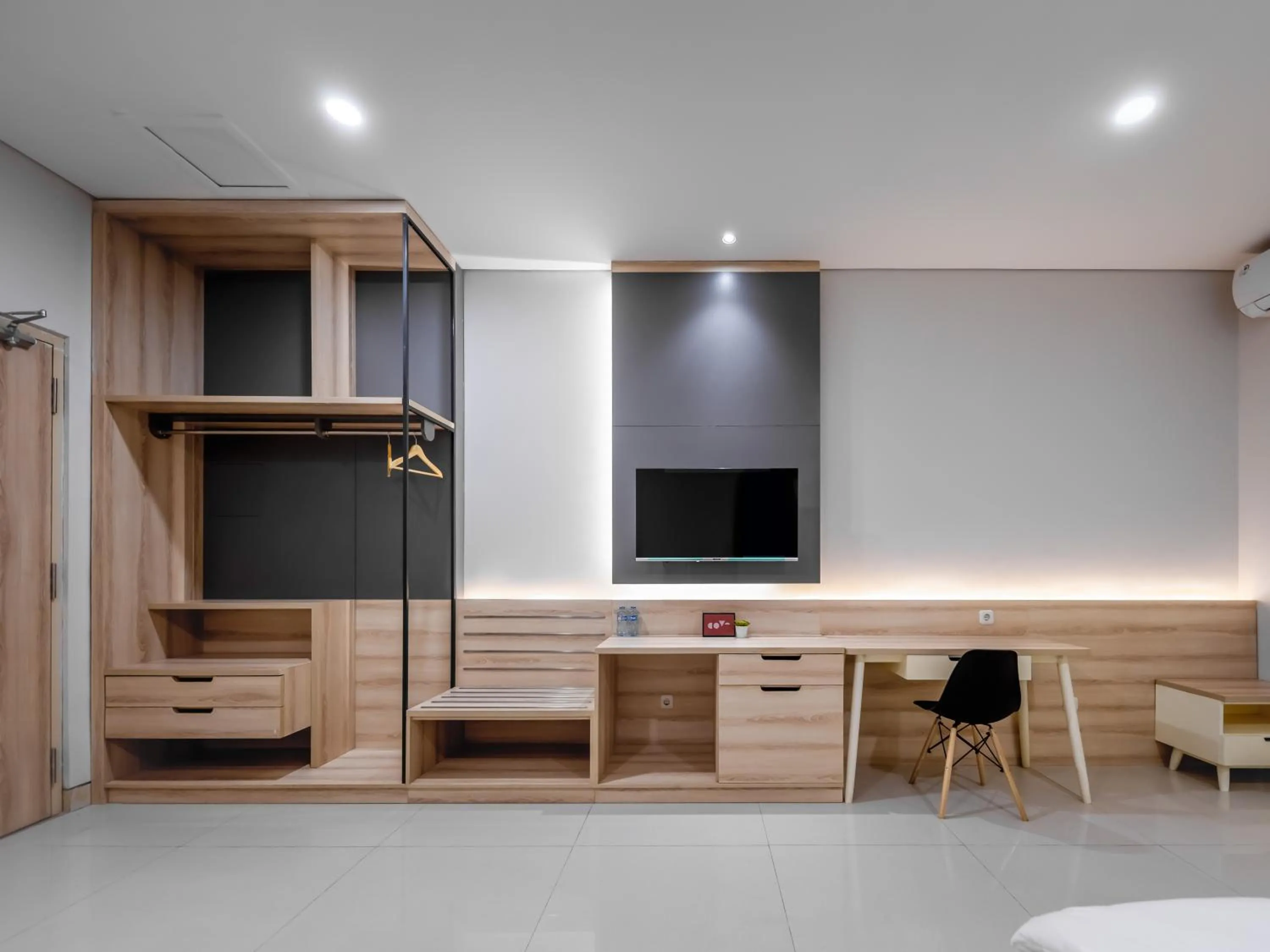 TV and multimedia in Cove Bona Sort Pasar Baru