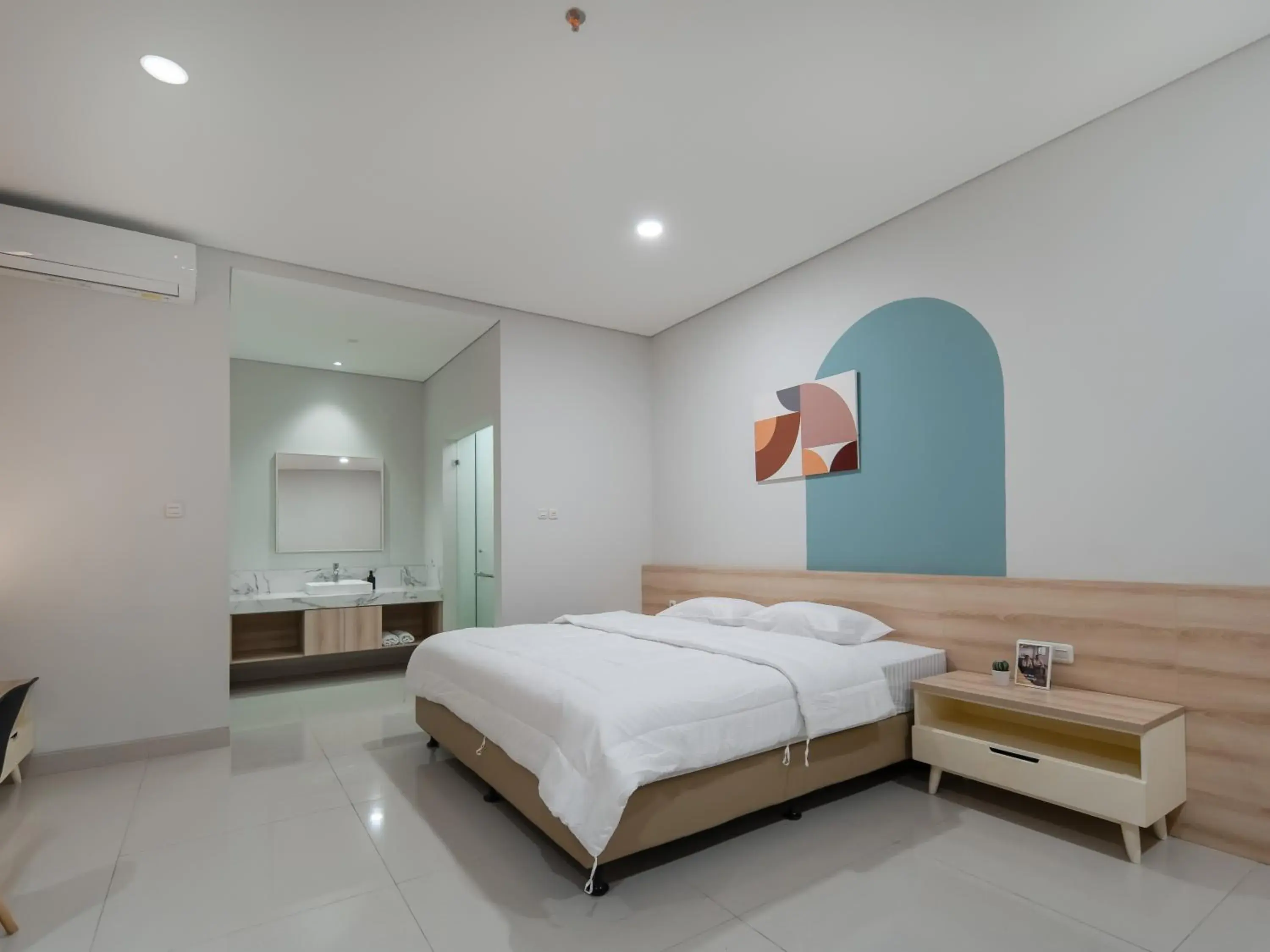 Photo of the whole room, Bed in Cove Bona Sort Pasar Baru Photo of the whole room, Bed in Cove Bona Sort Pasar Baru