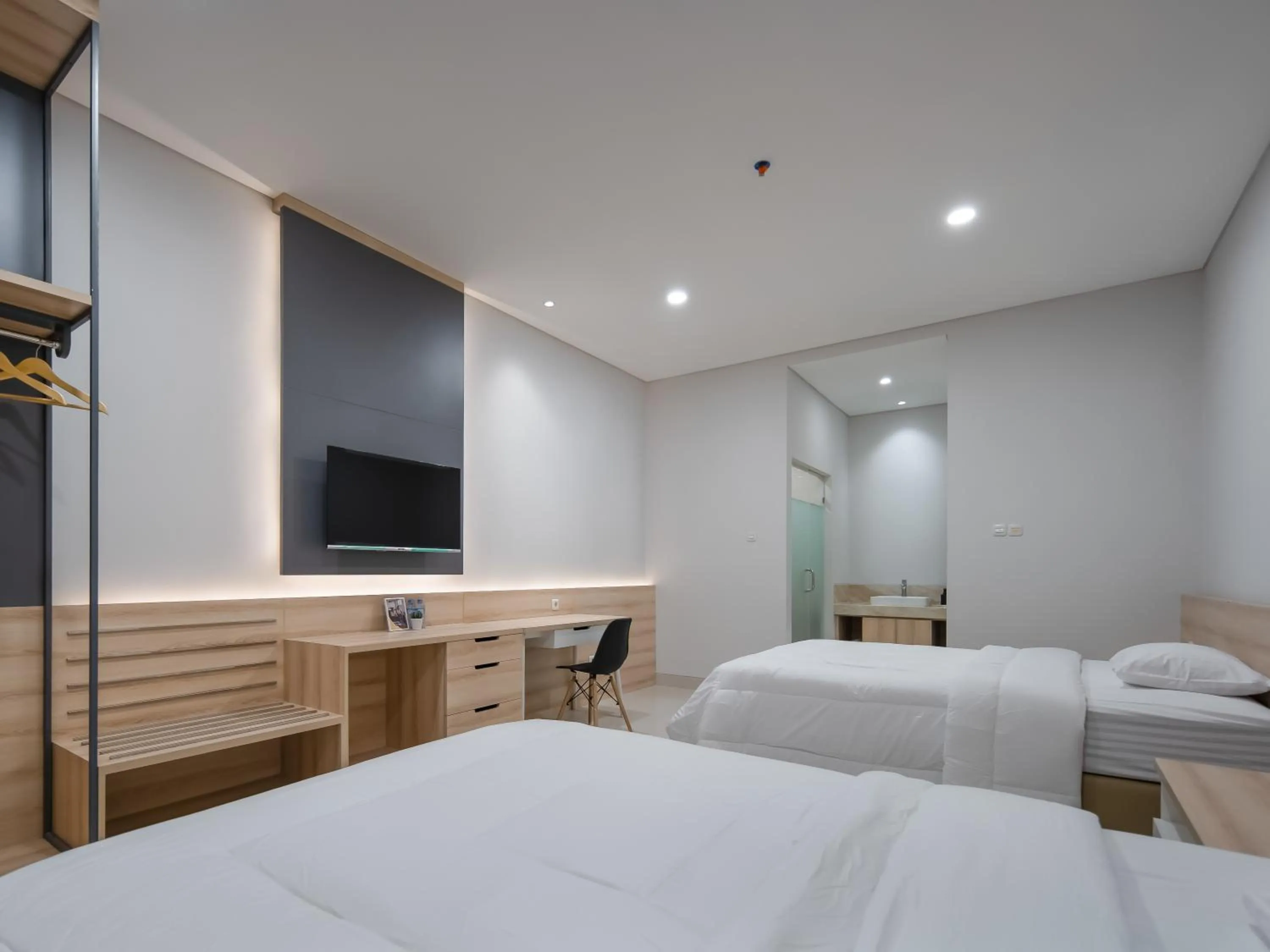 Photo of the whole room, Bed in Cove Bona Sort Pasar Baru