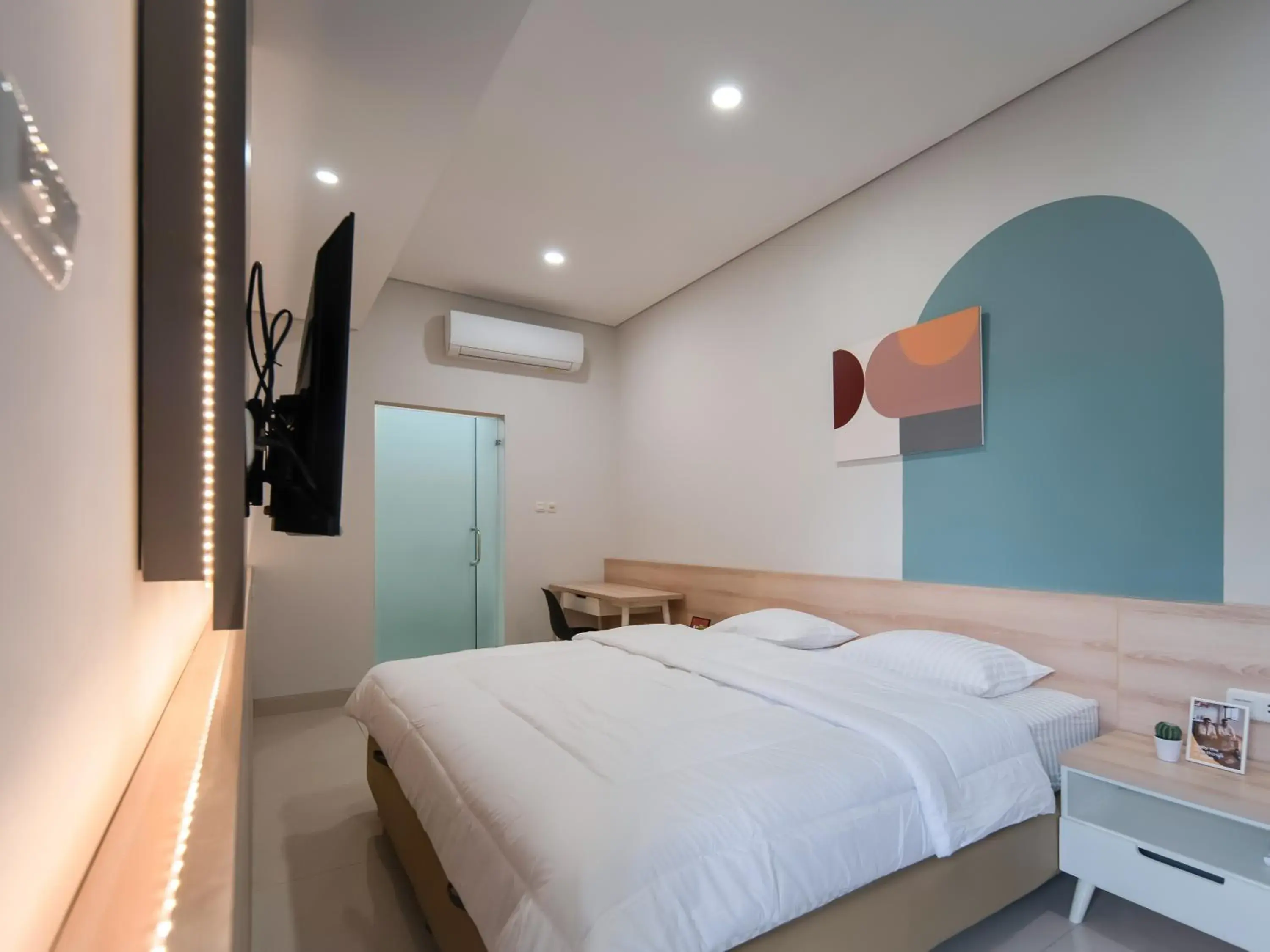 Photo of the whole room, Bed in Cove Bona Sort Pasar Baru Photo of the whole room, Bed in Cove Bona Sort Pasar Baru