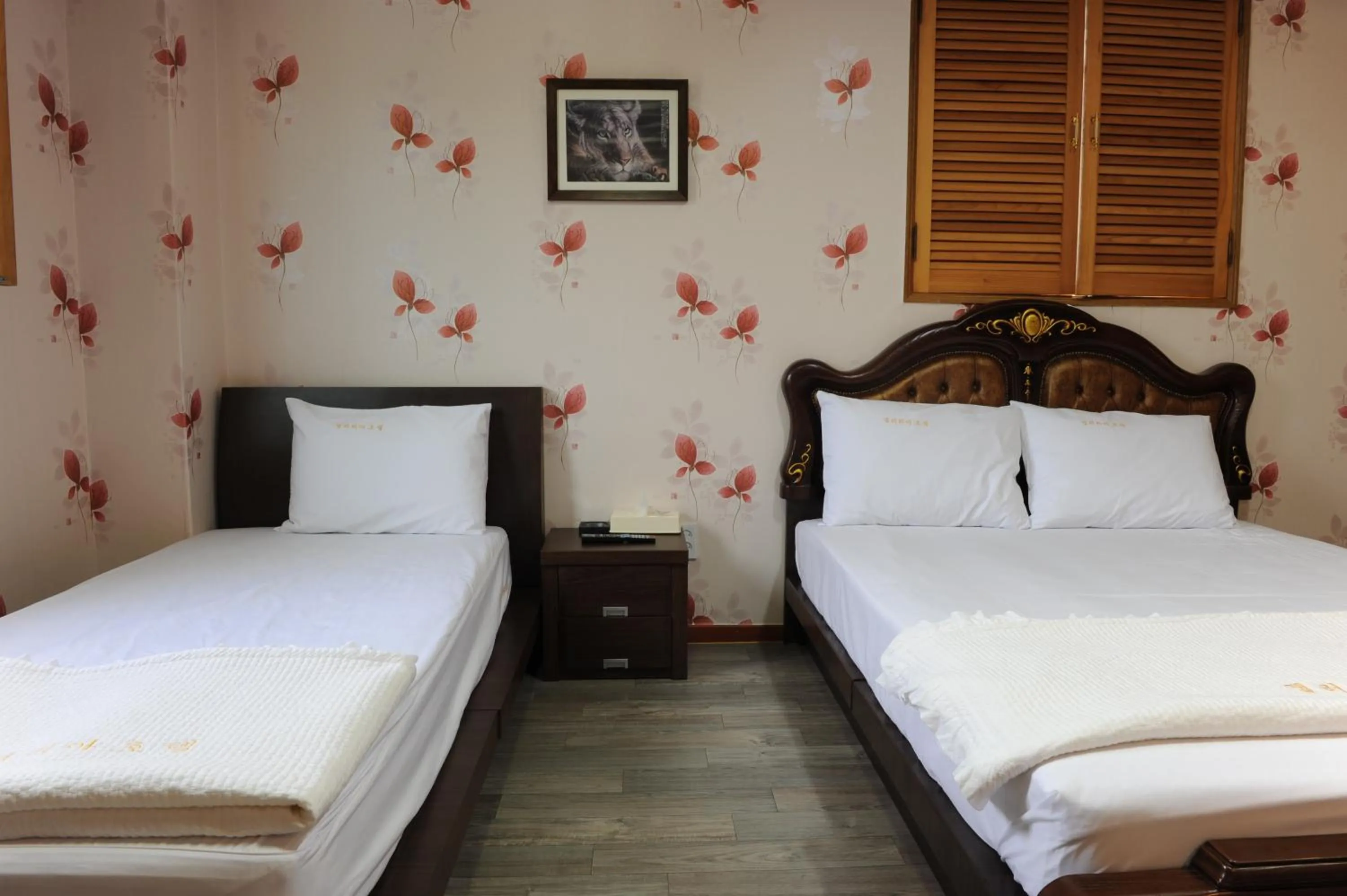 Bed in Galleria Hotel