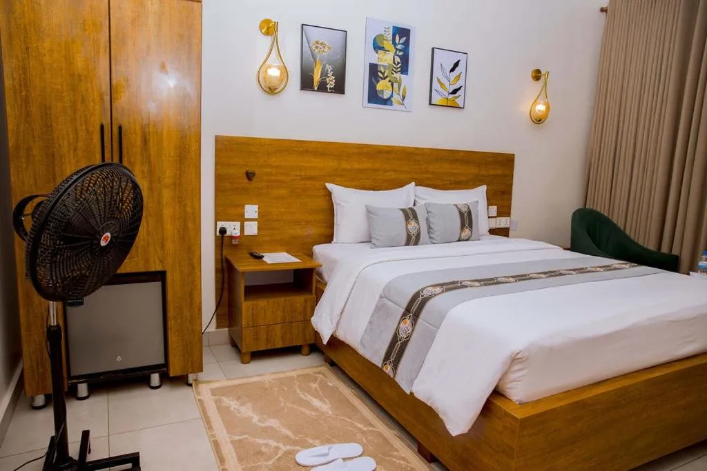 Bed in Velvet Suites