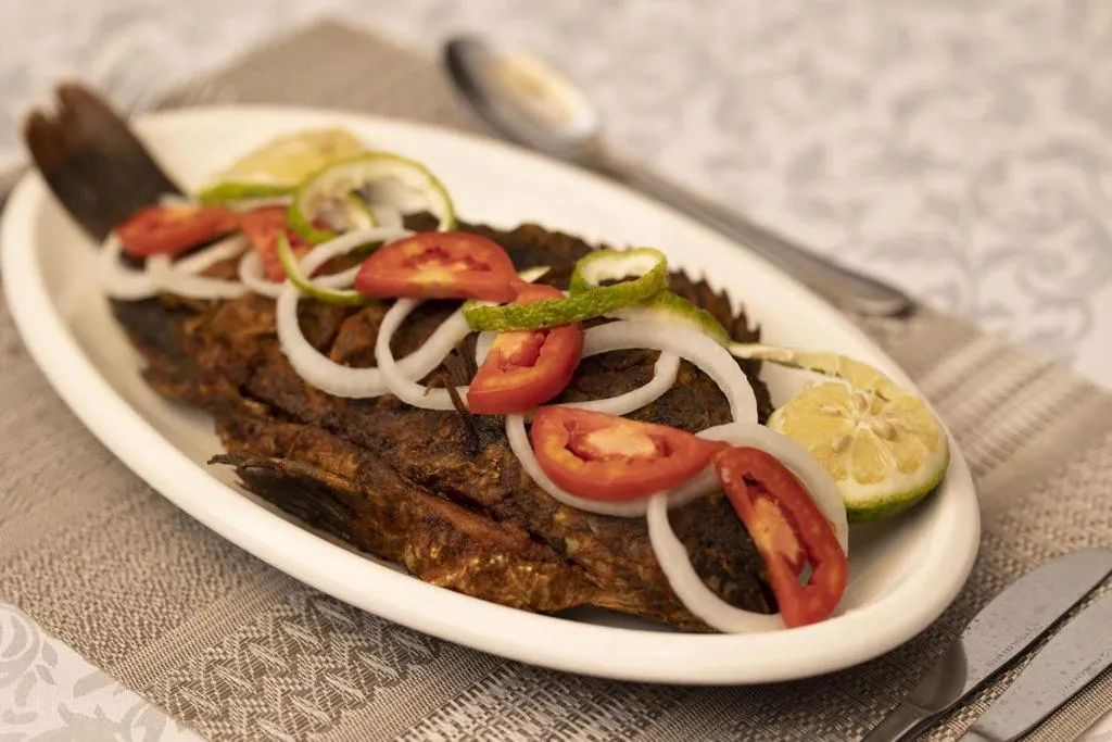 Restaurant/places to eat in Velvet Suites