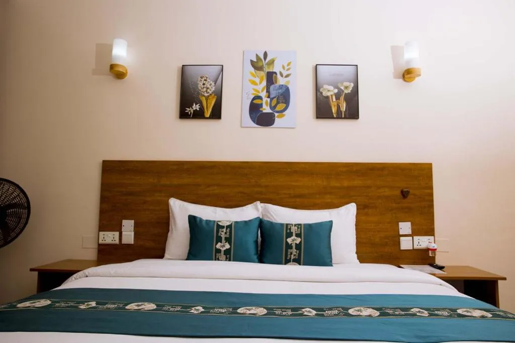 Bed in Velvet Suites