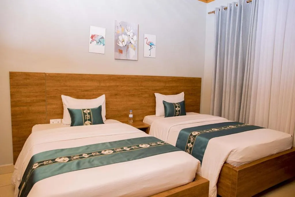 Bedroom, Bed in Velvet Suites