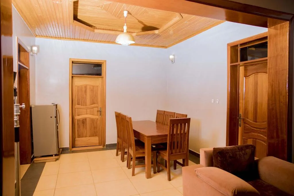 Restaurant/places to eat in Velvet Suites