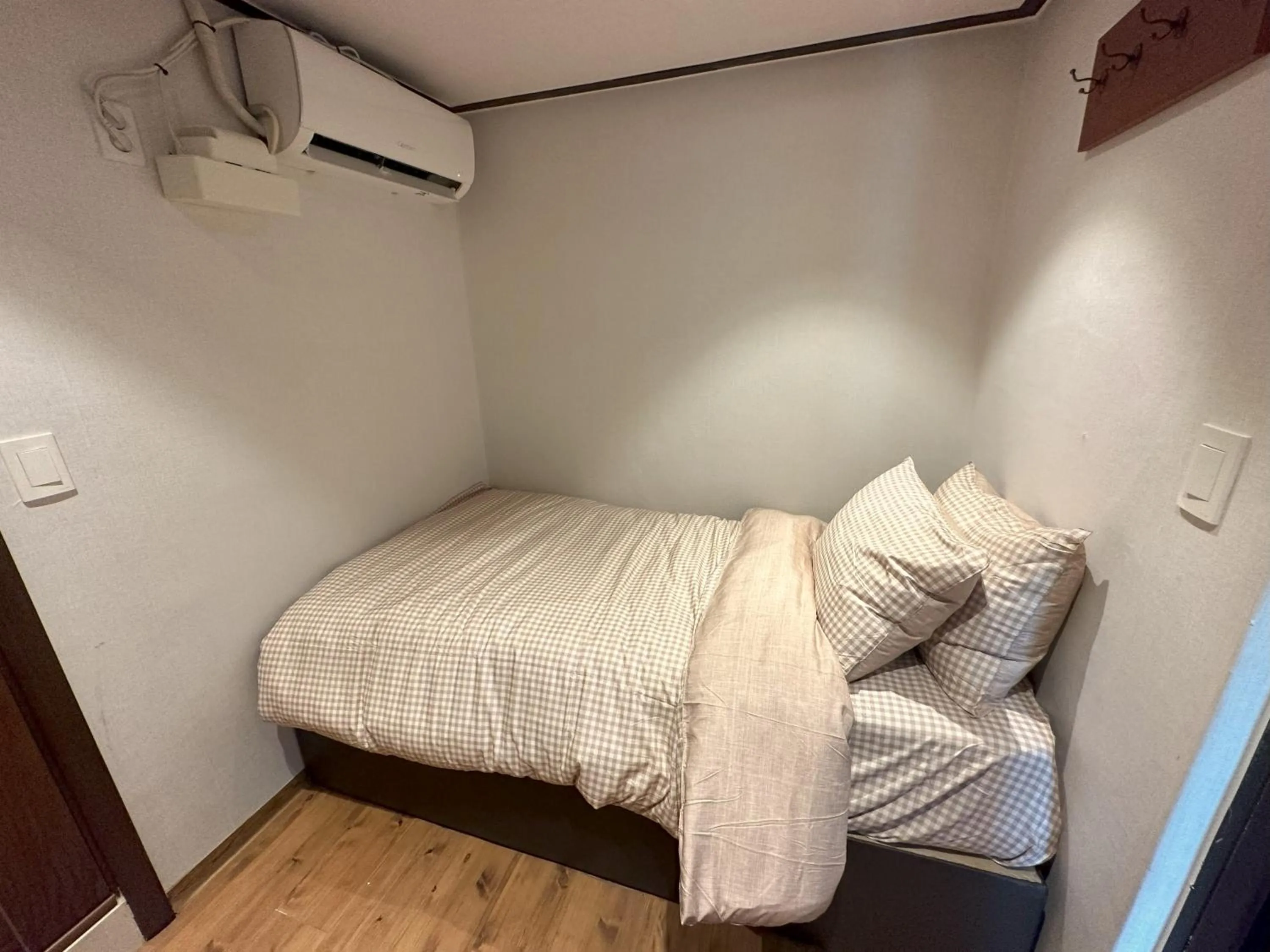 Bed in Maison Hotel DDP