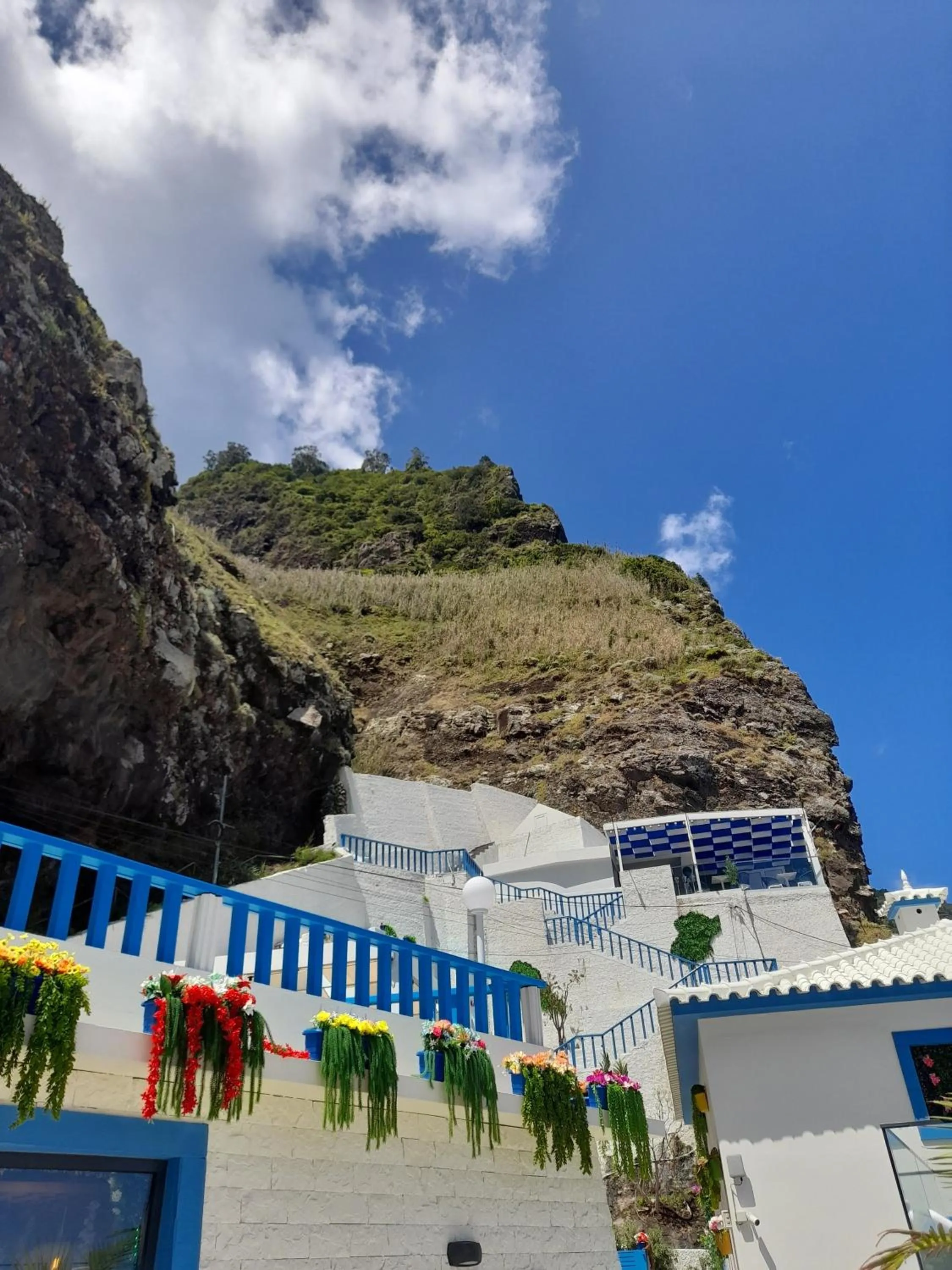 Lounge or bar in Mediterrâneo Madeira