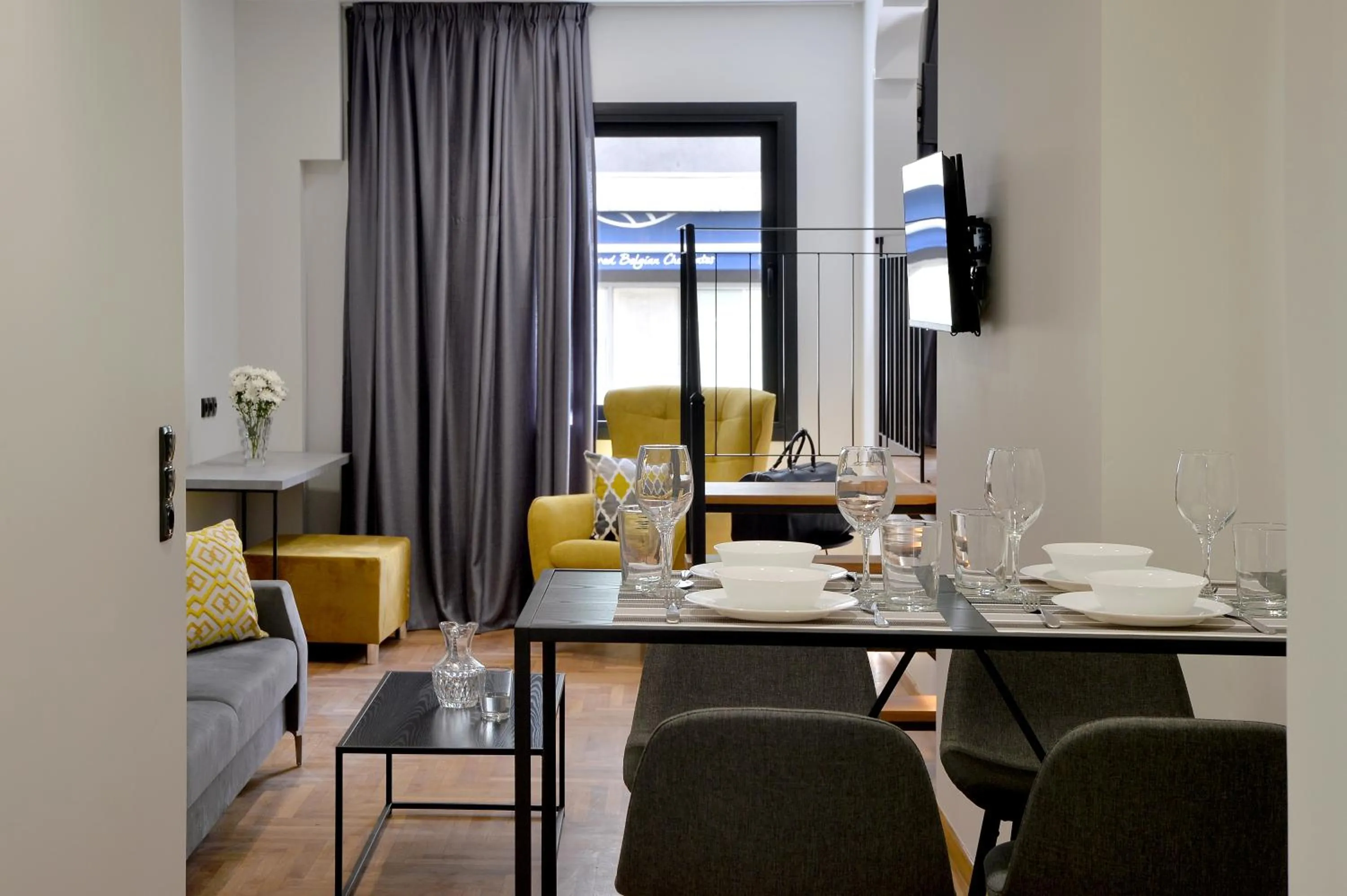 TV and multimedia in Athenian Gem