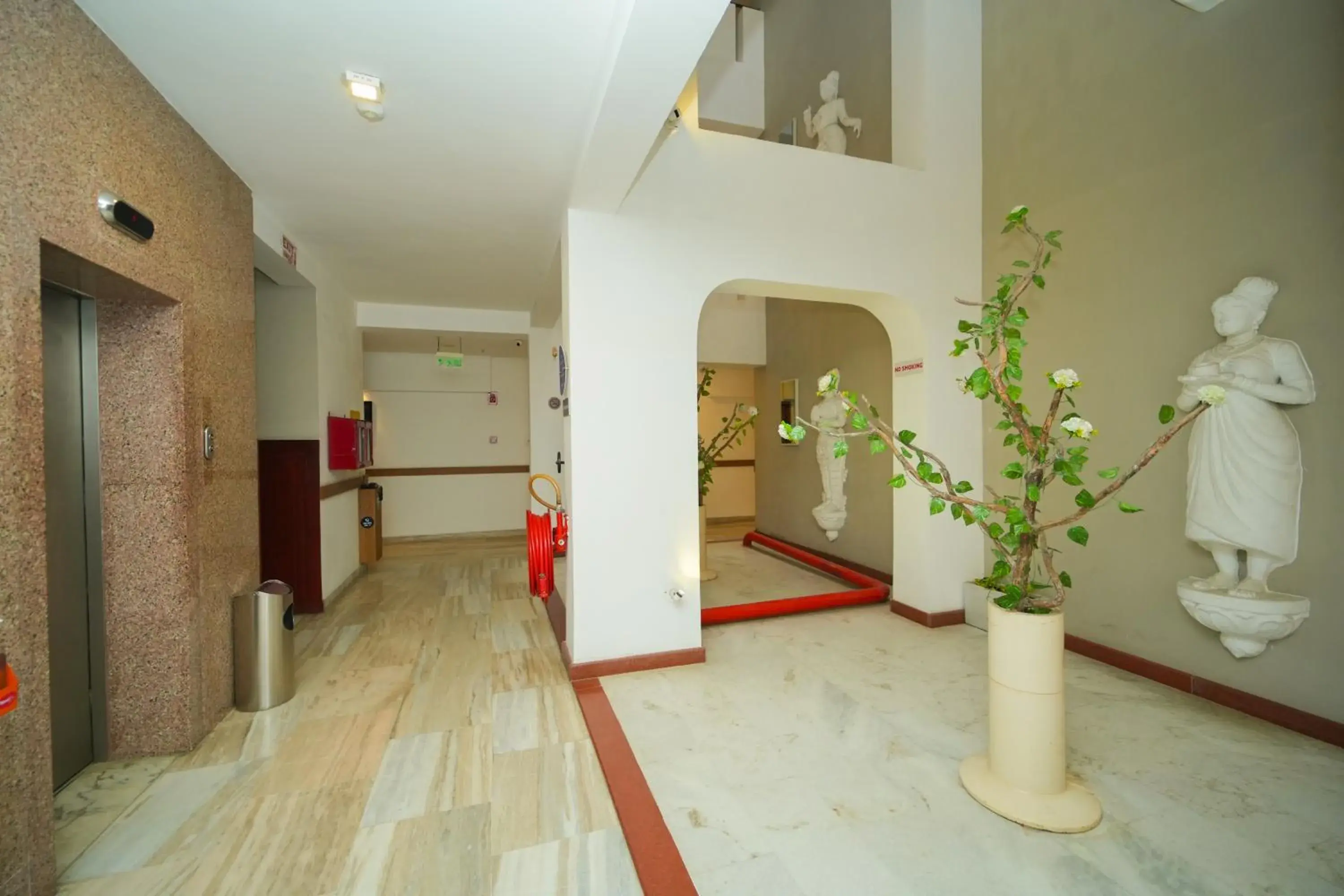 Lobby or reception in Zip by Spree Hotels Mangala International Lobby or reception in Zip by Spree Hotels Mangala International