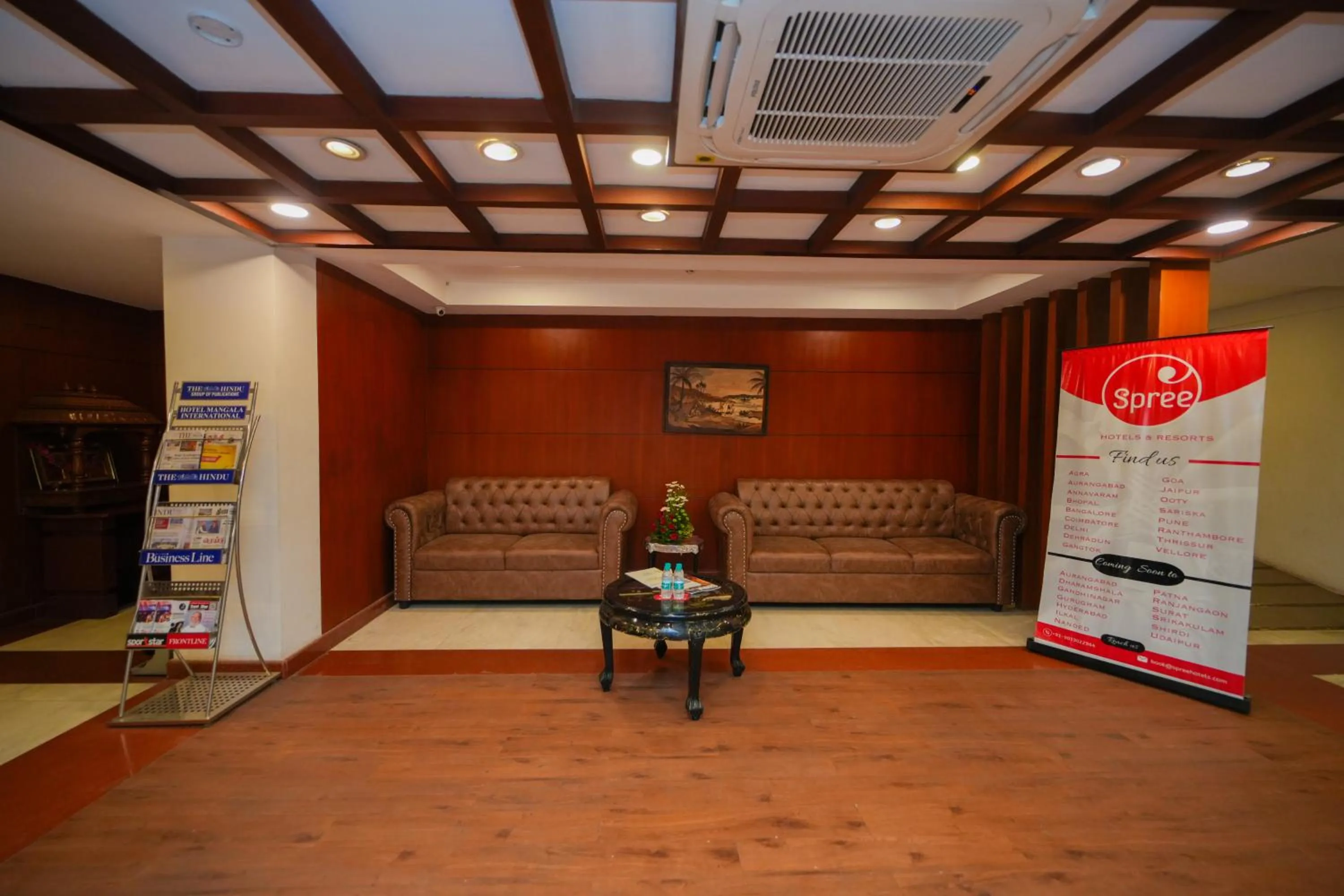 Seating area in Zip by Spree Hotels Mangala International