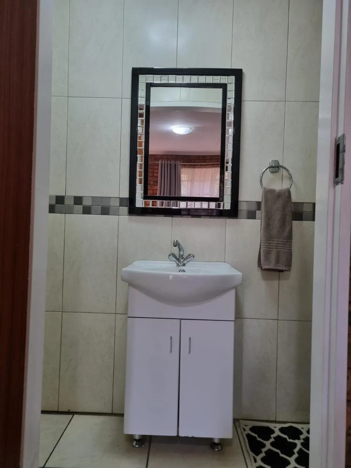 Bathroom in Emerald Guesthouse