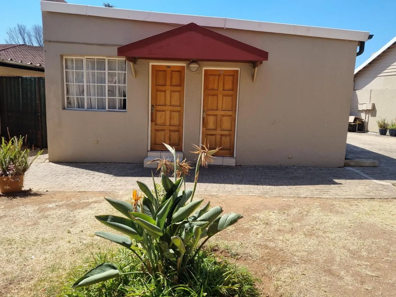 Property building in Emerald Guesthouse