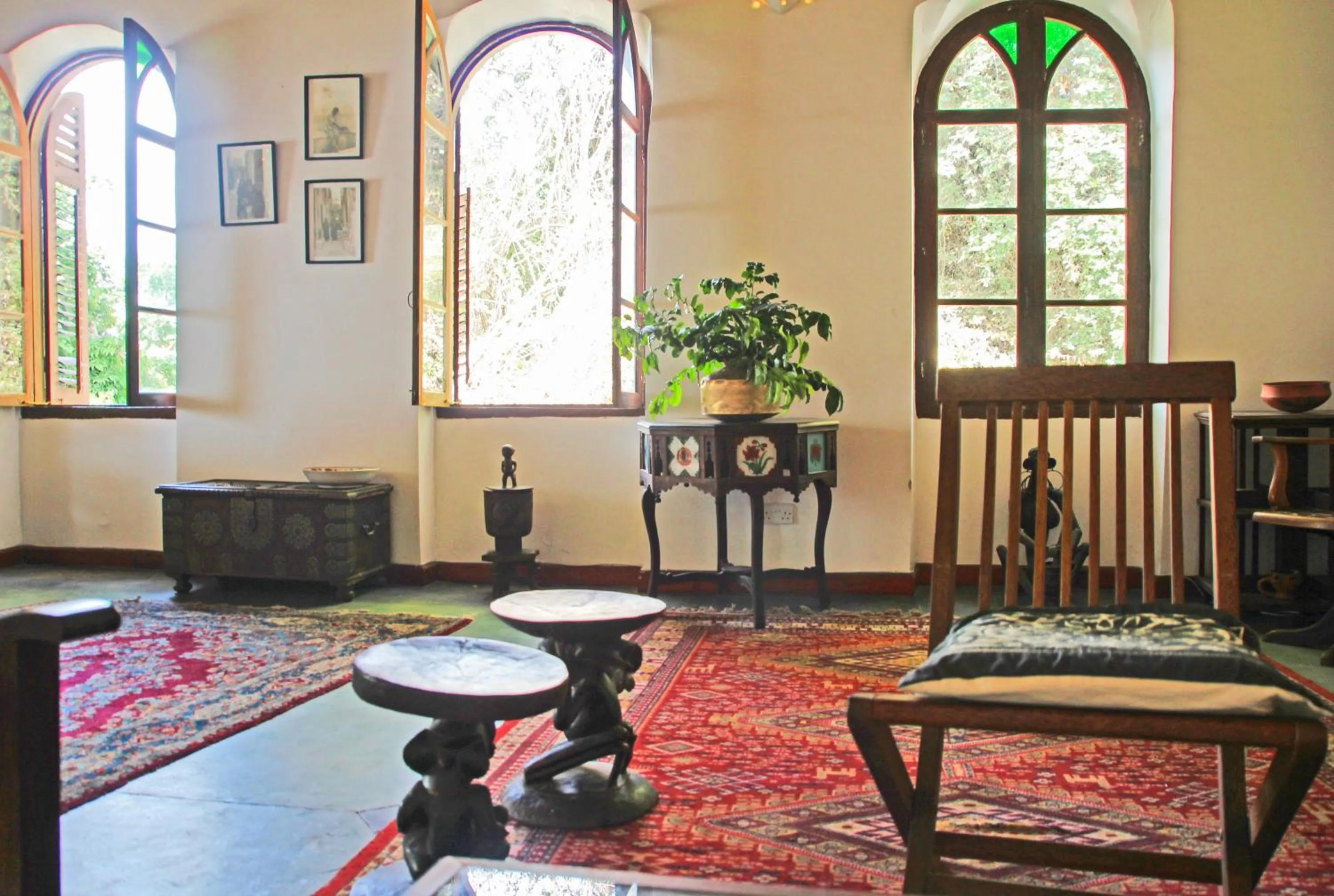 Seating area in Hiliki House