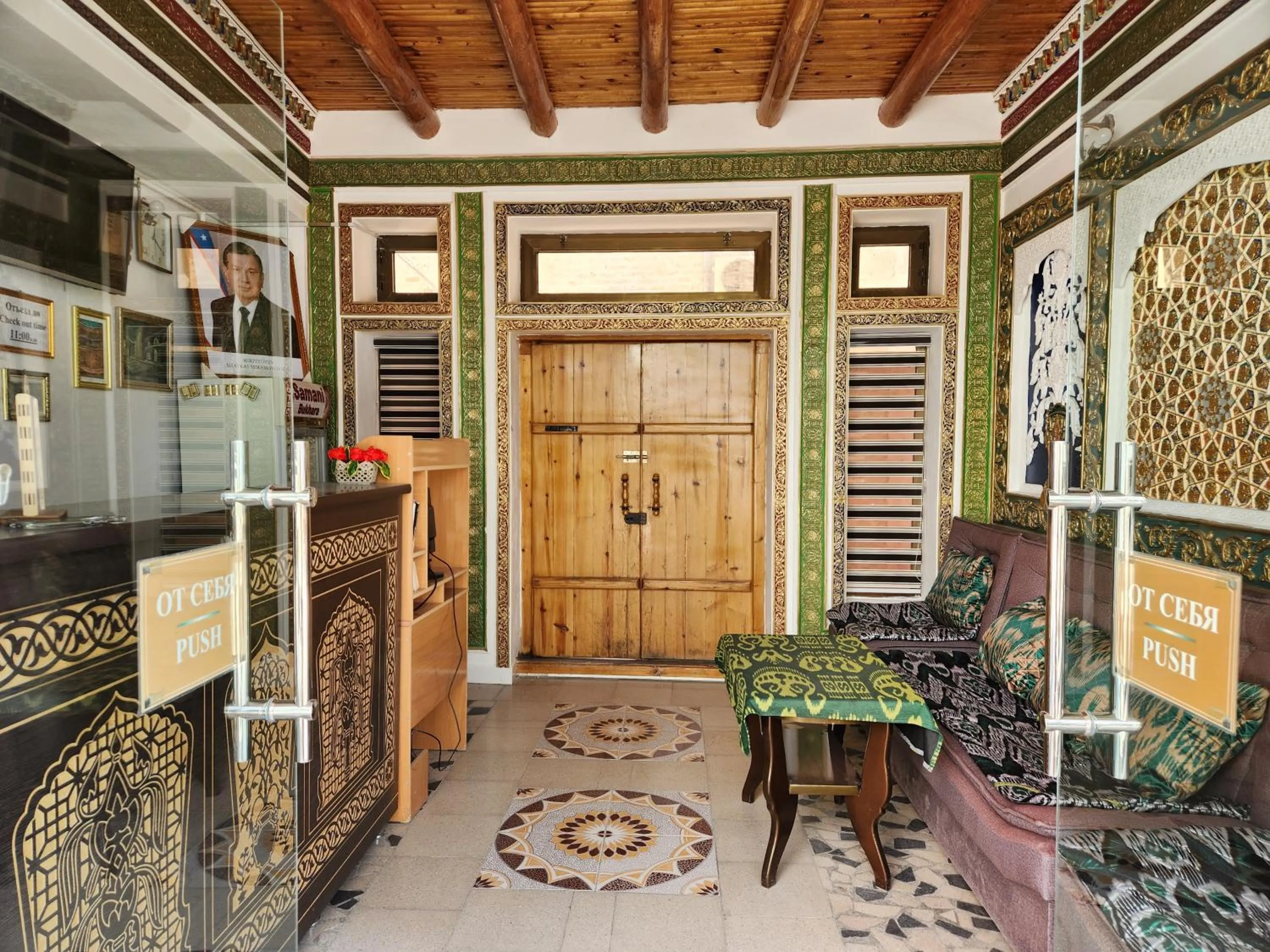 Facade/entrance in Samani Bukhara