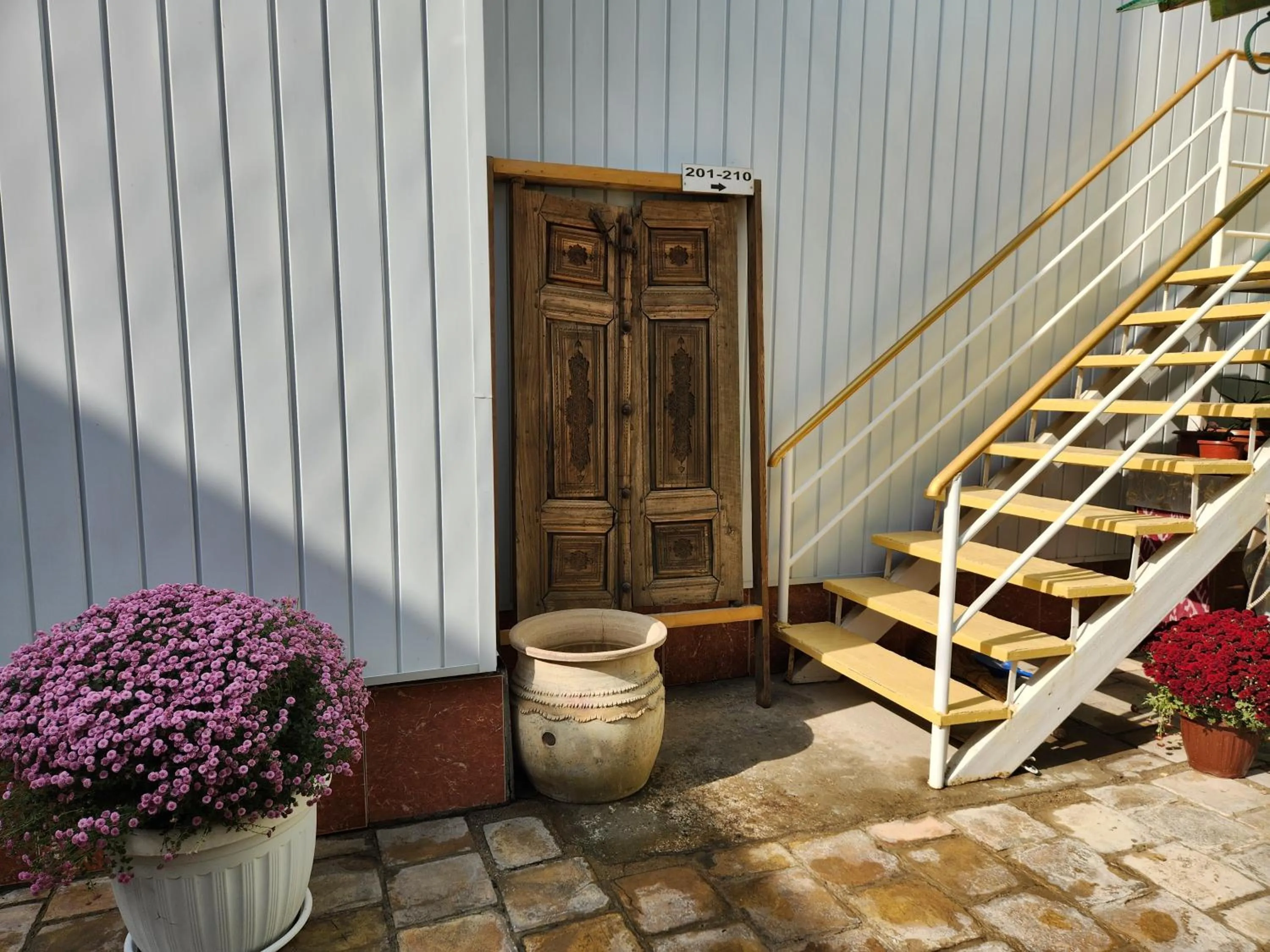 Day in Samani Bukhara