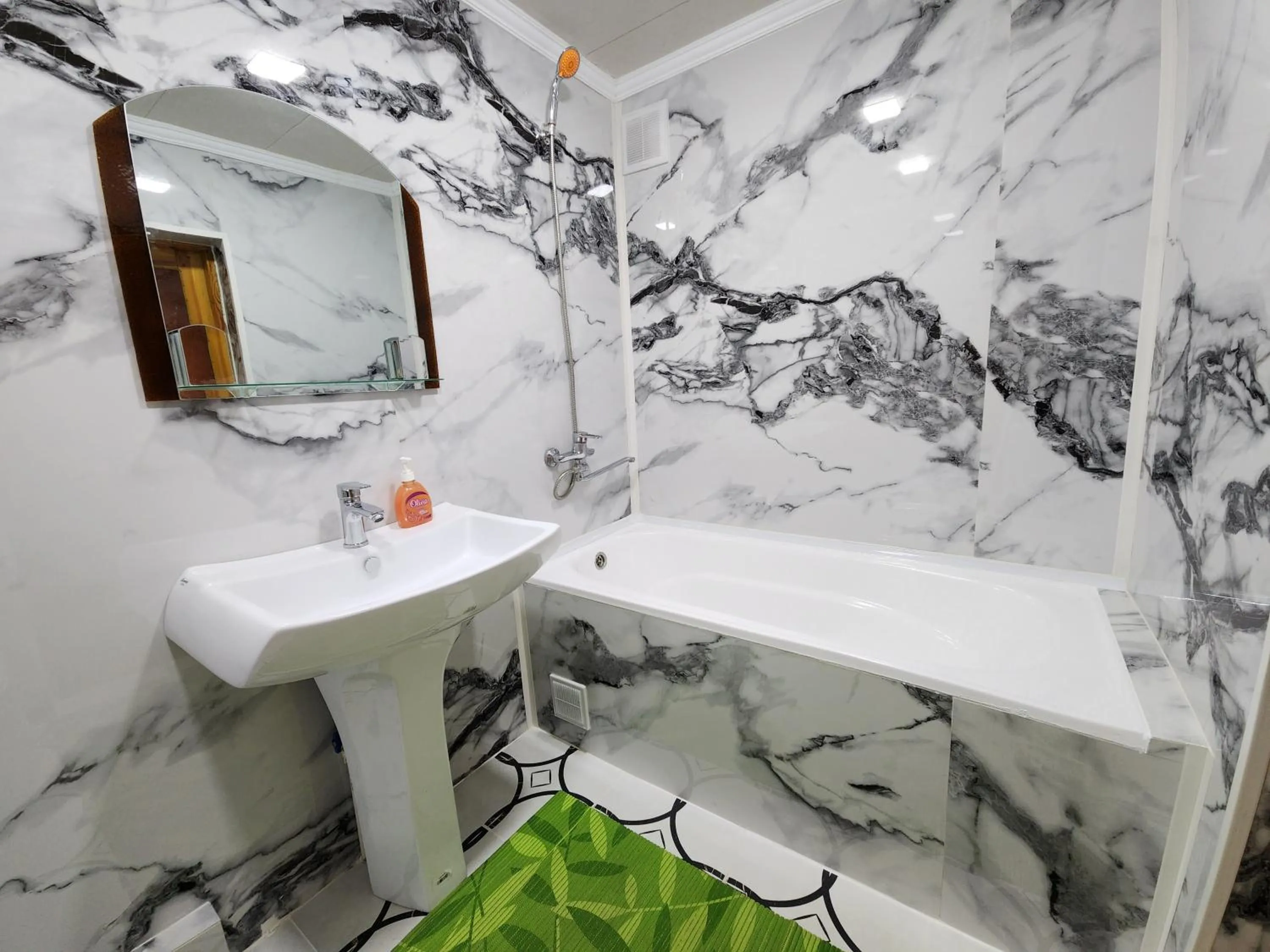 Shower in Samani Bukhara