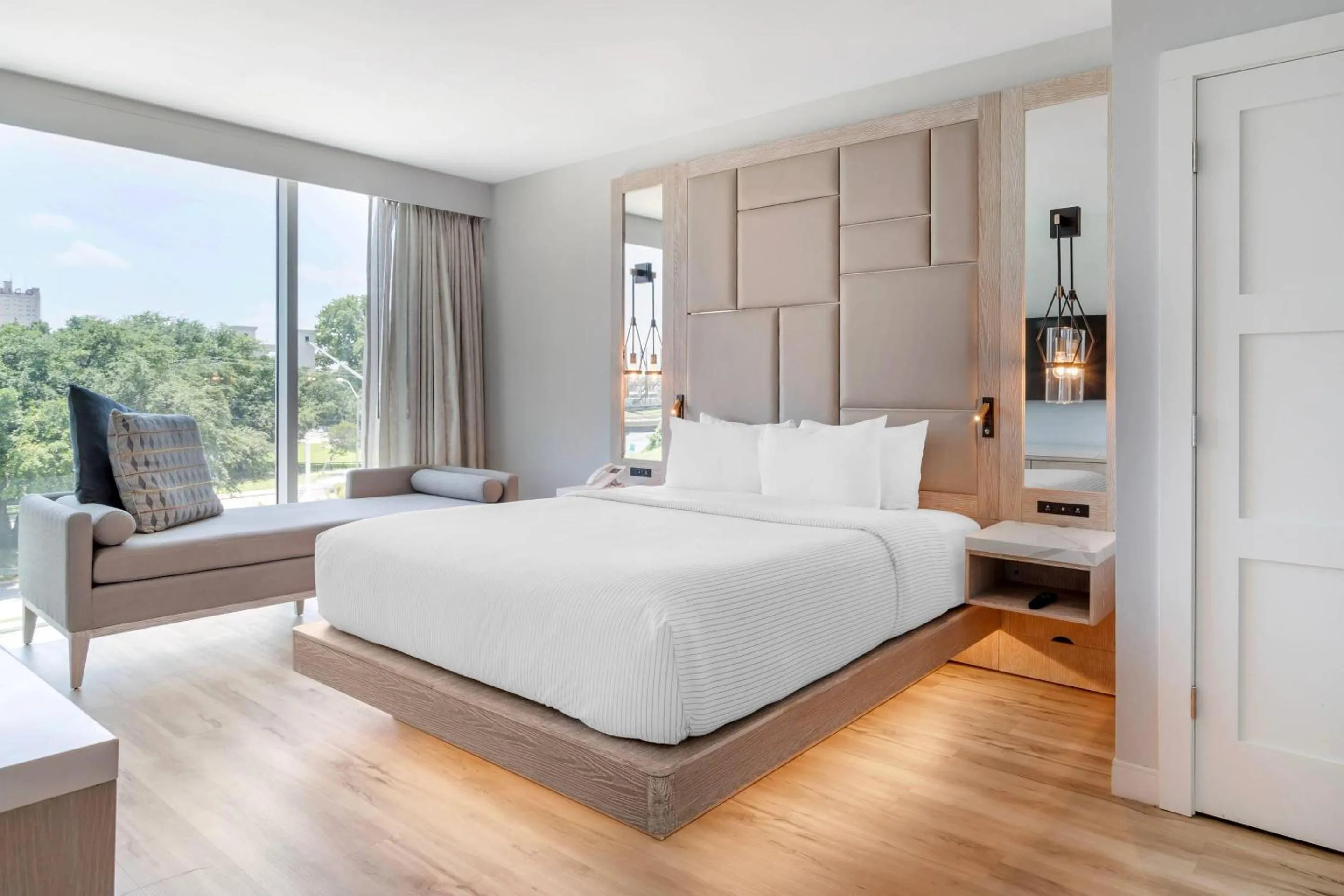 Bedroom, Bed in Cambria Hotel Waco University Riverfront