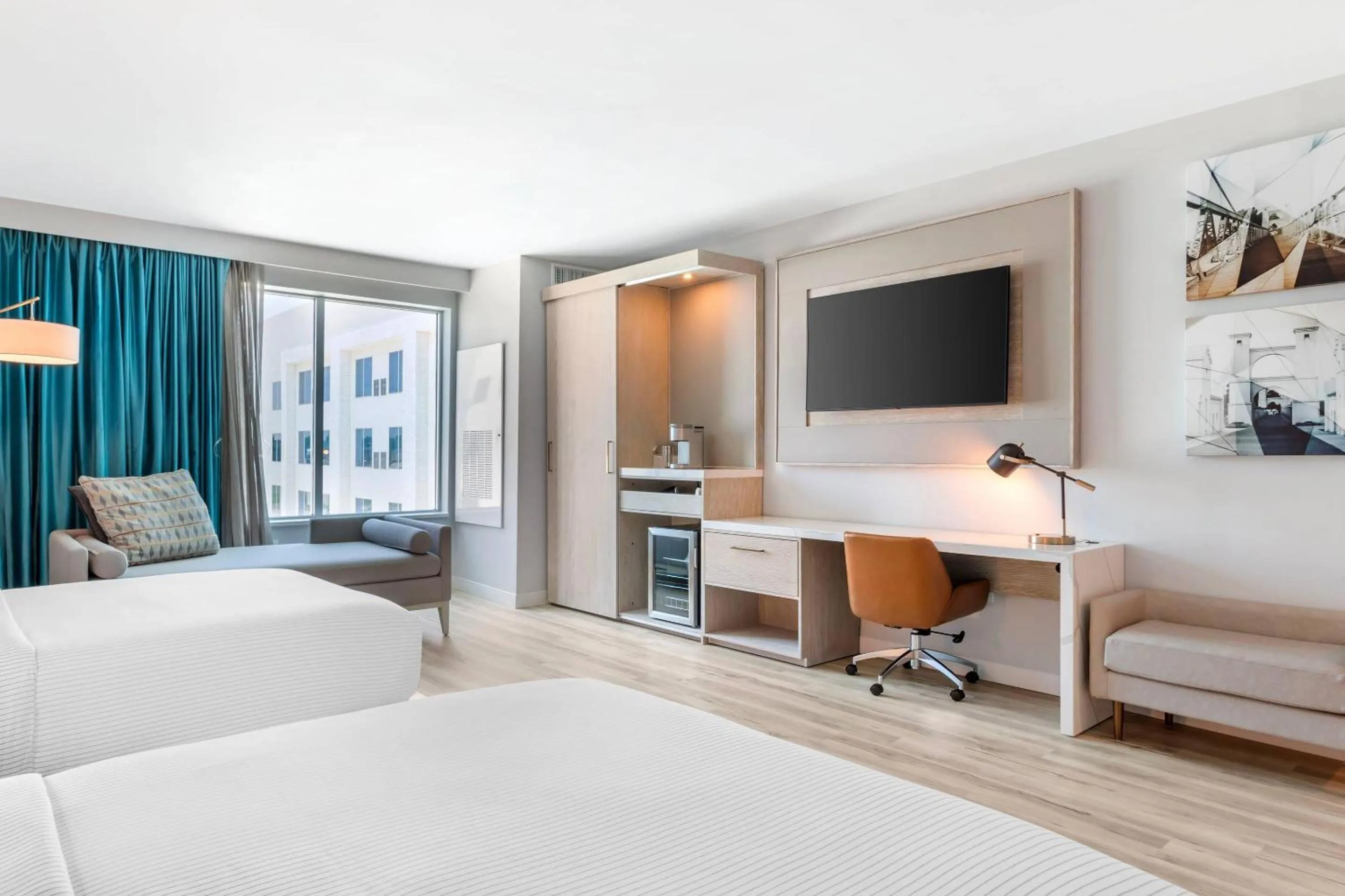 Bedroom, Bed in Cambria Hotel Waco University Riverfront