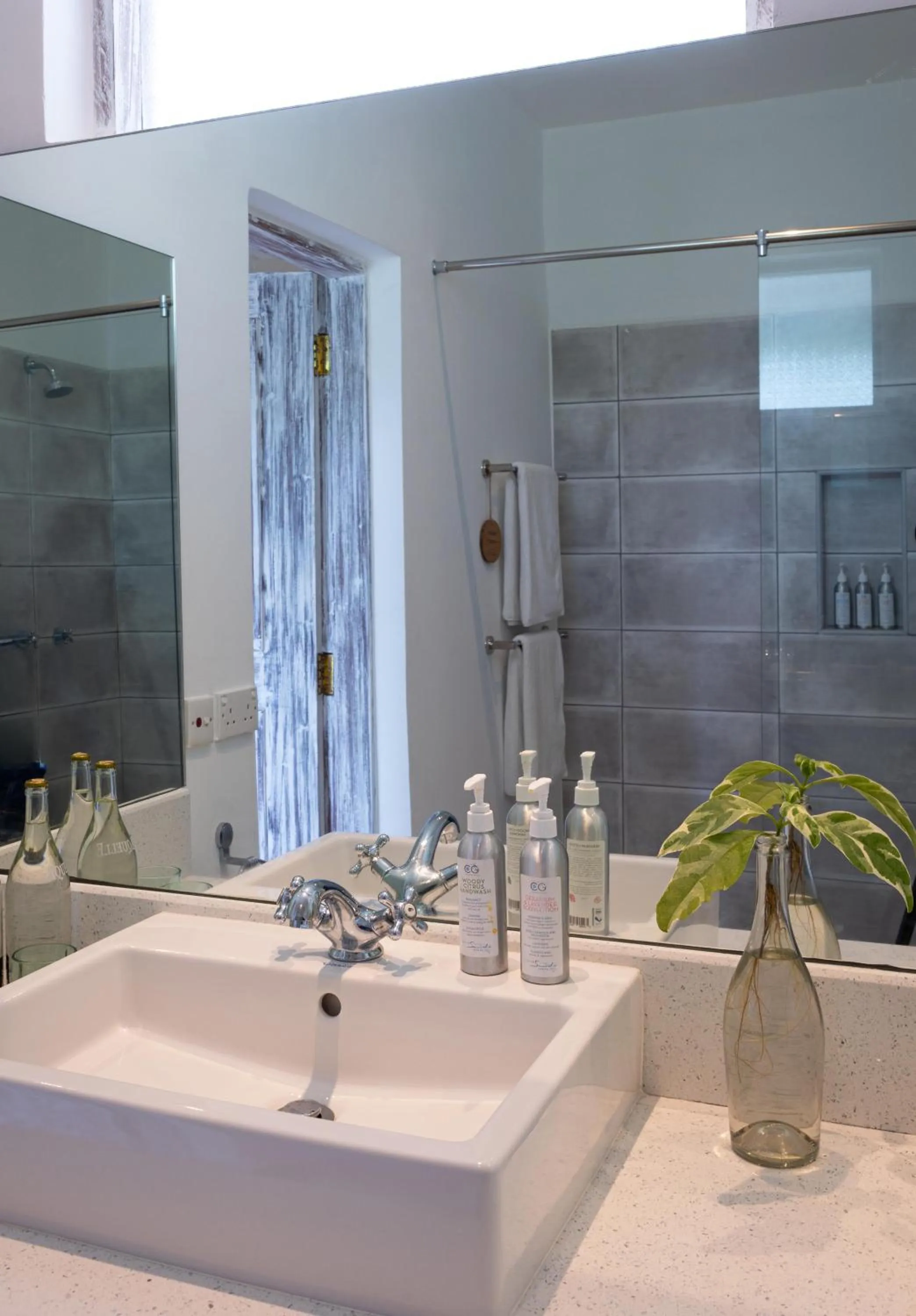 Bathroom in Chale Island Resort