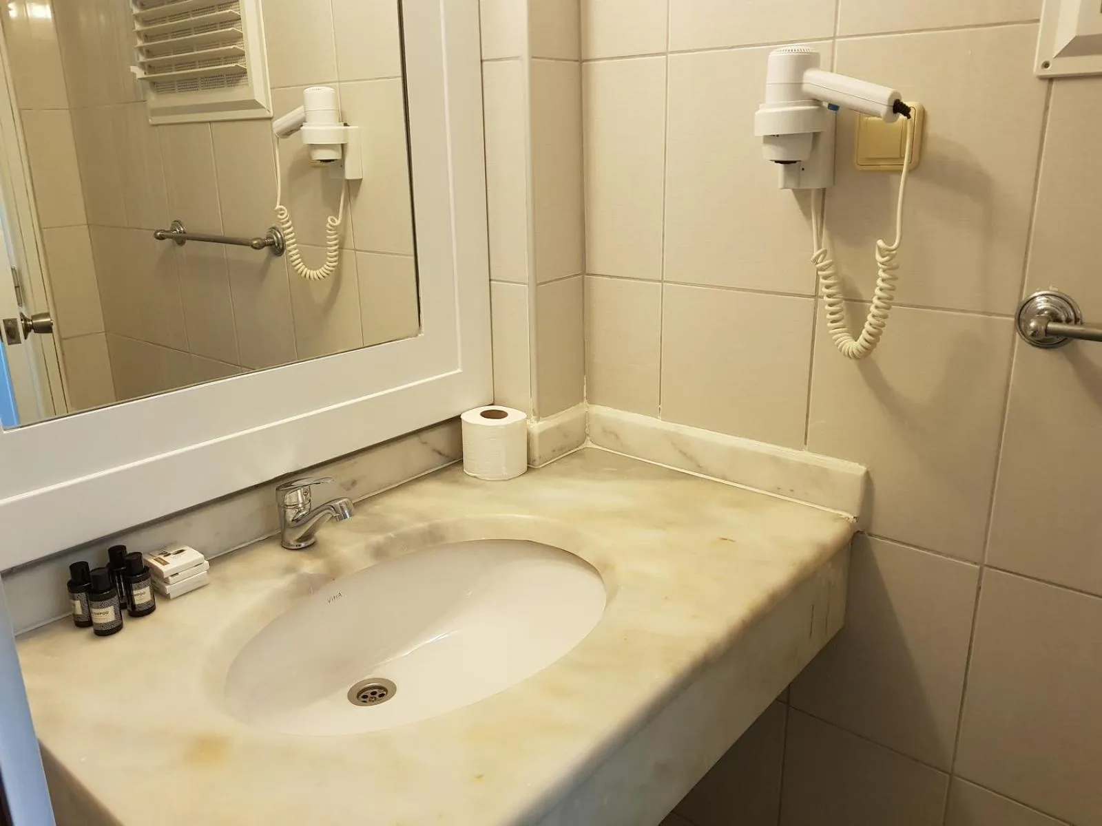 Bathroom in Club Tropical Beach Hotel - All Inclusive