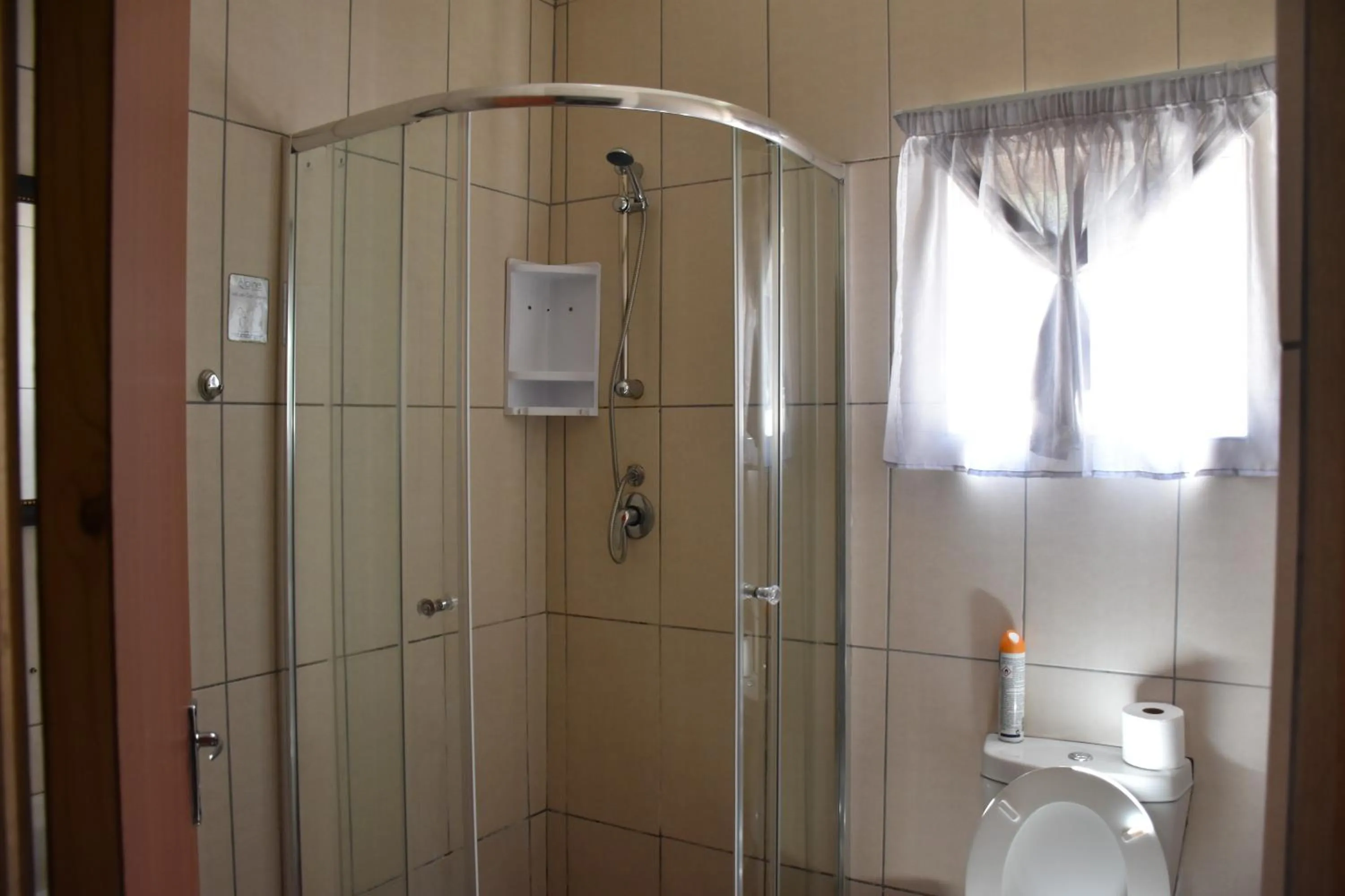 Bathroom in Alpine Bed and Breakfast