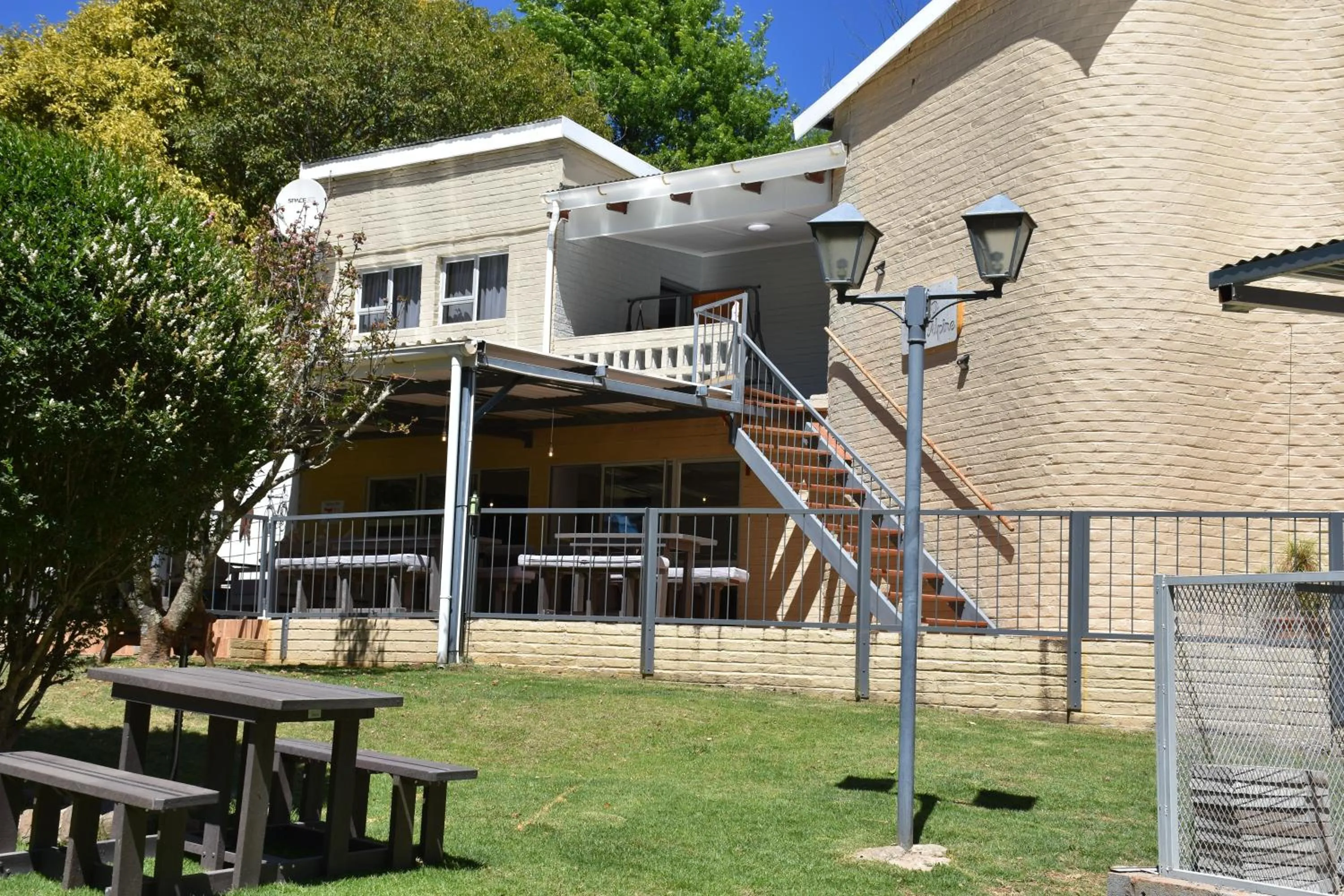 Property building in Alpine Bed and Breakfast