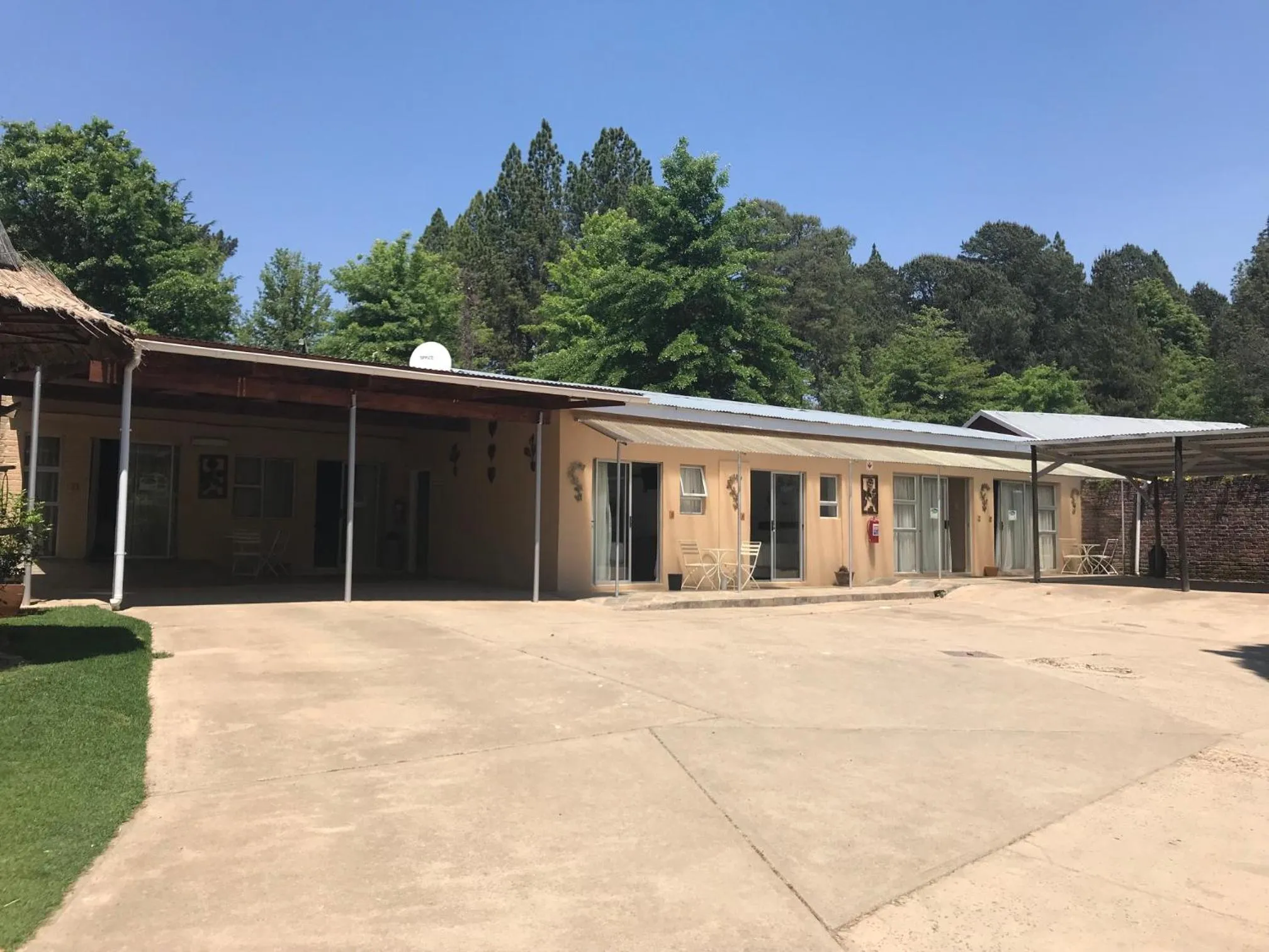 Facade/entrance in Alpine Bed and Breakfast