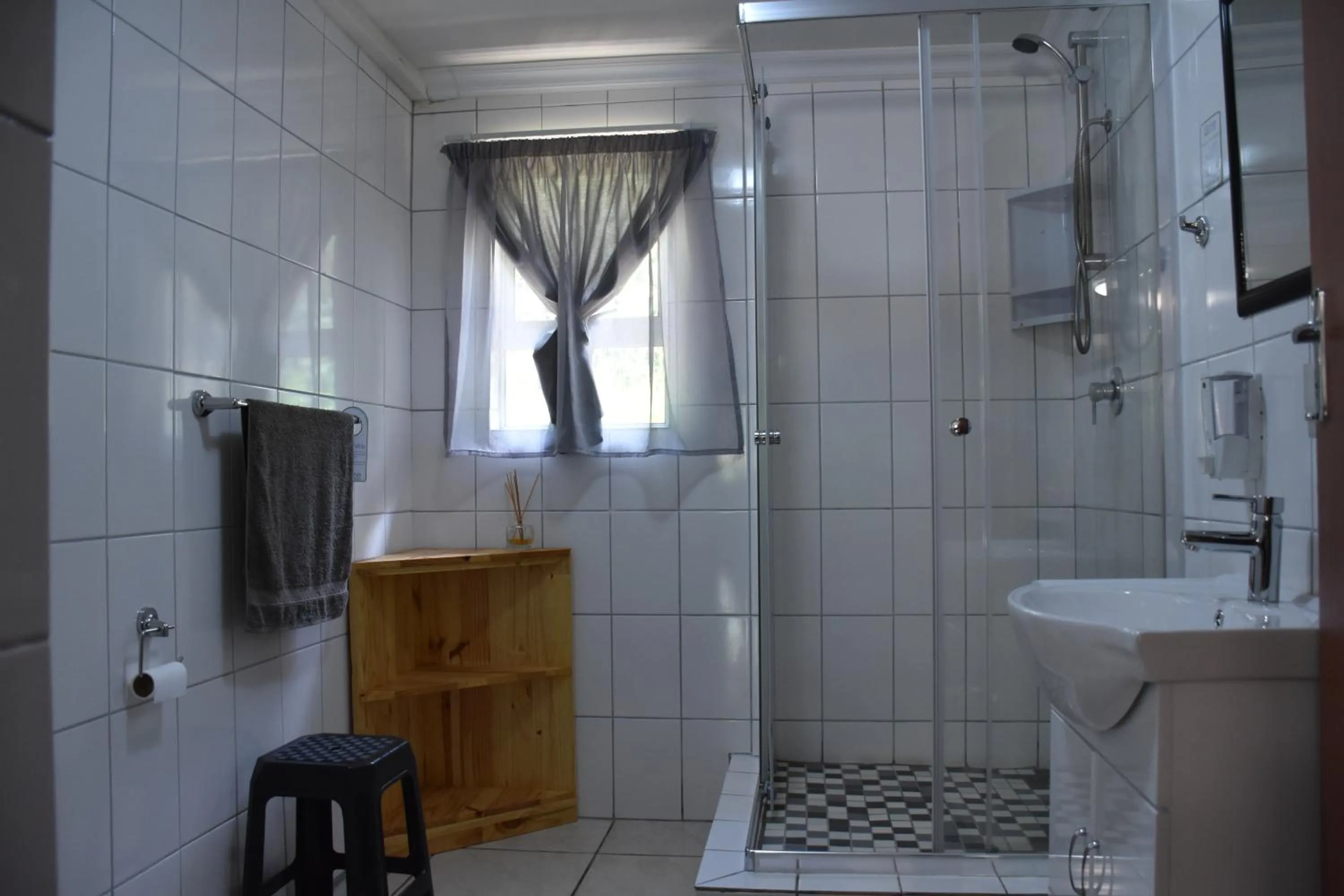 Bathroom in Alpine Bed and Breakfast