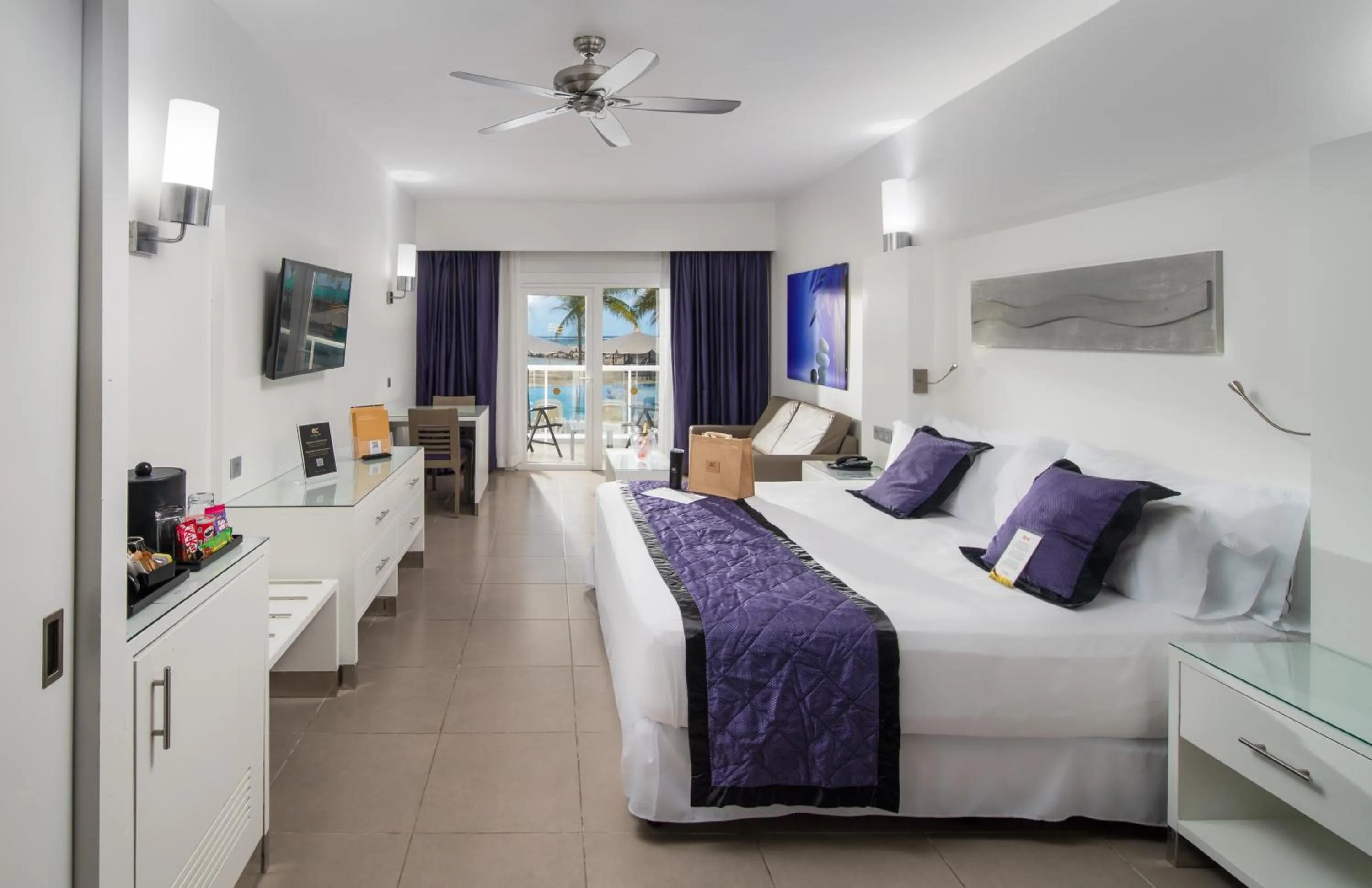 Bed in Riu Palace Jamaica - Adults Only - All Inclusive