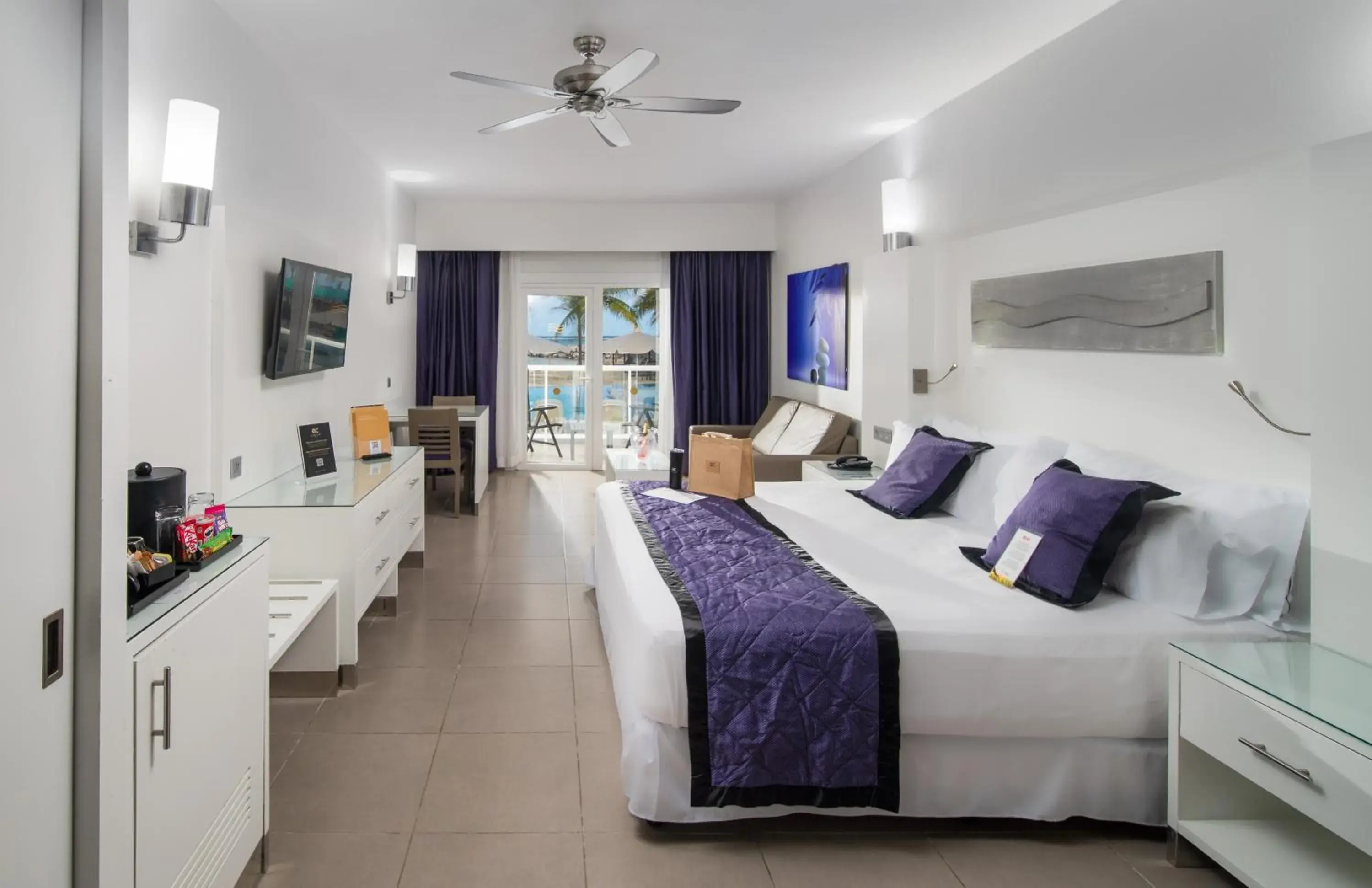 Bed in Riu Palace Jamaica - Adults Only - All Inclusive Bed in Riu Palace Jamaica - Adults Only - All Inclusive