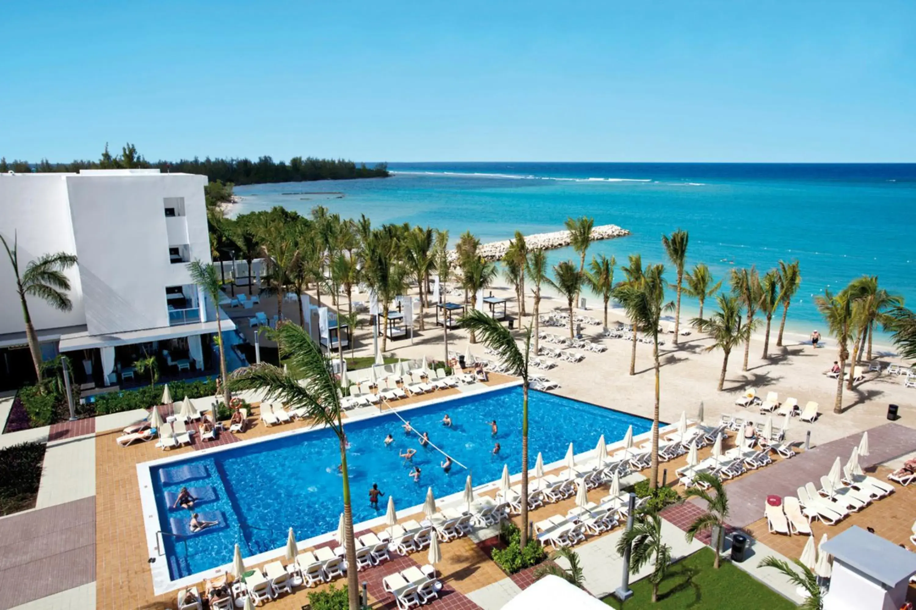 Pool view in Riu Palace Jamaica - Adults Only - All Inclusive Pool view in Riu Palace Jamaica - Adults Only - All Inclusive