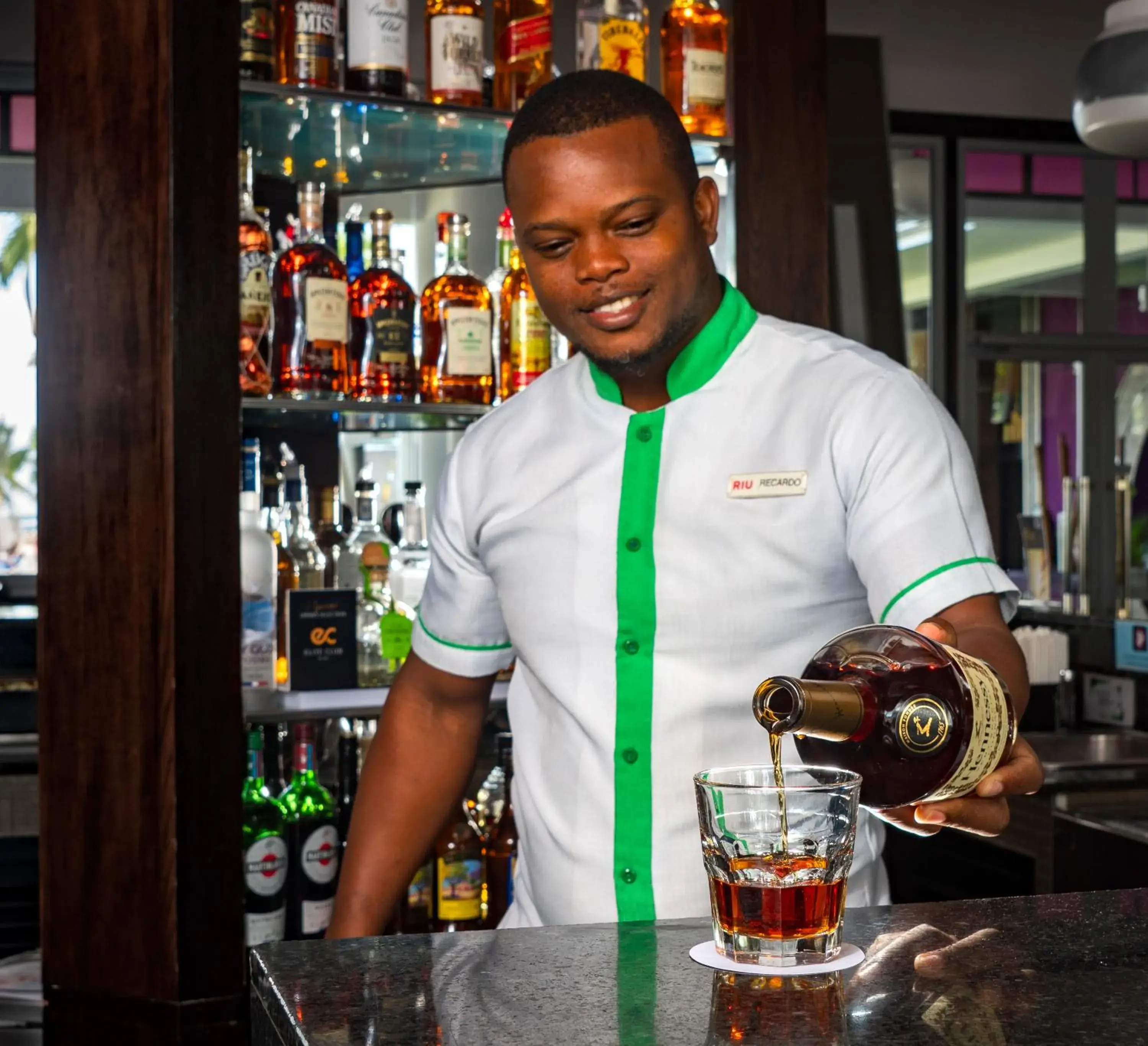 Lounge or bar in Riu Palace Jamaica - Adults Only - All Inclusive Lounge or bar in Riu Palace Jamaica - Adults Only - All Inclusive