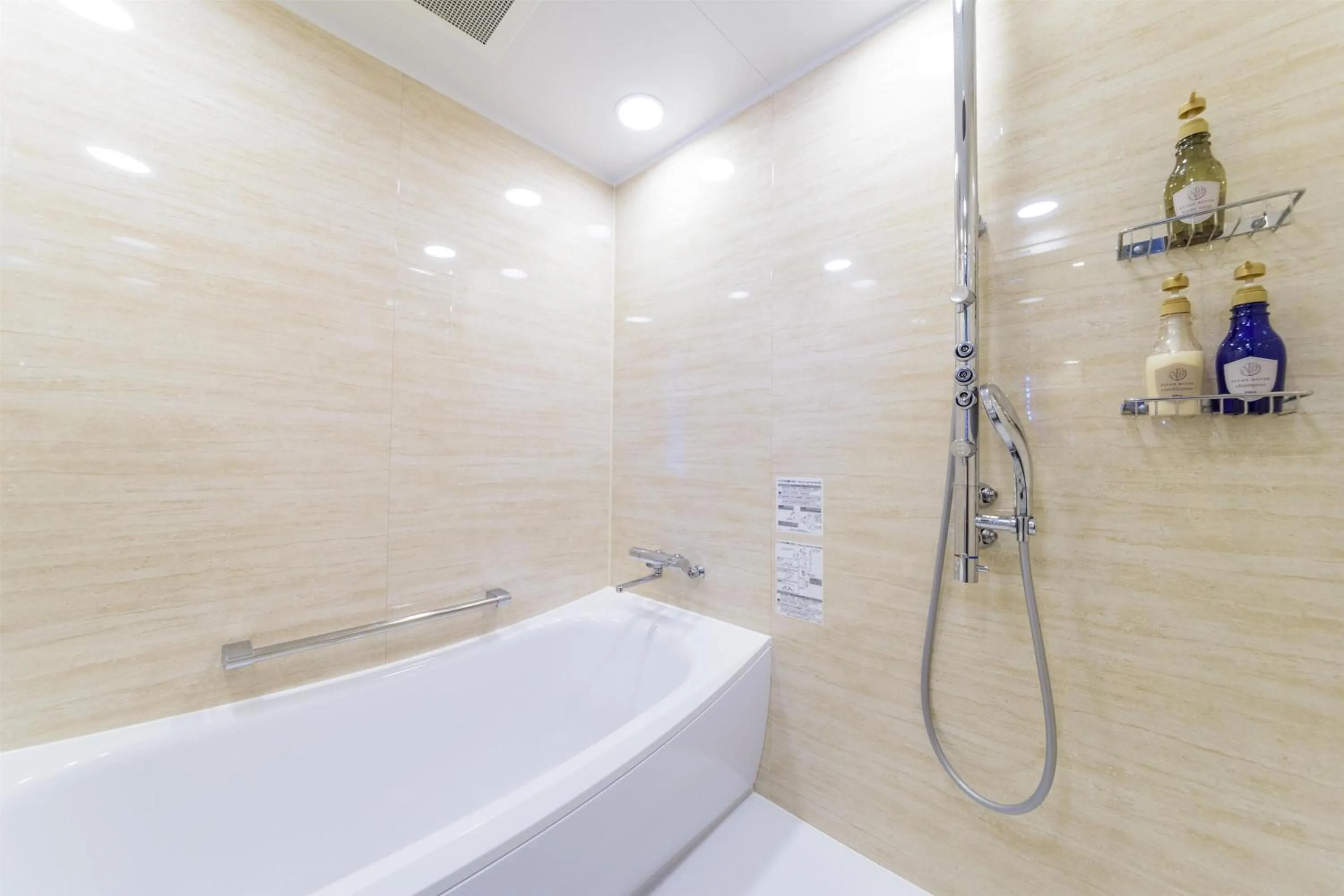 Bathroom in Best Western Okinawa Kouki Beach