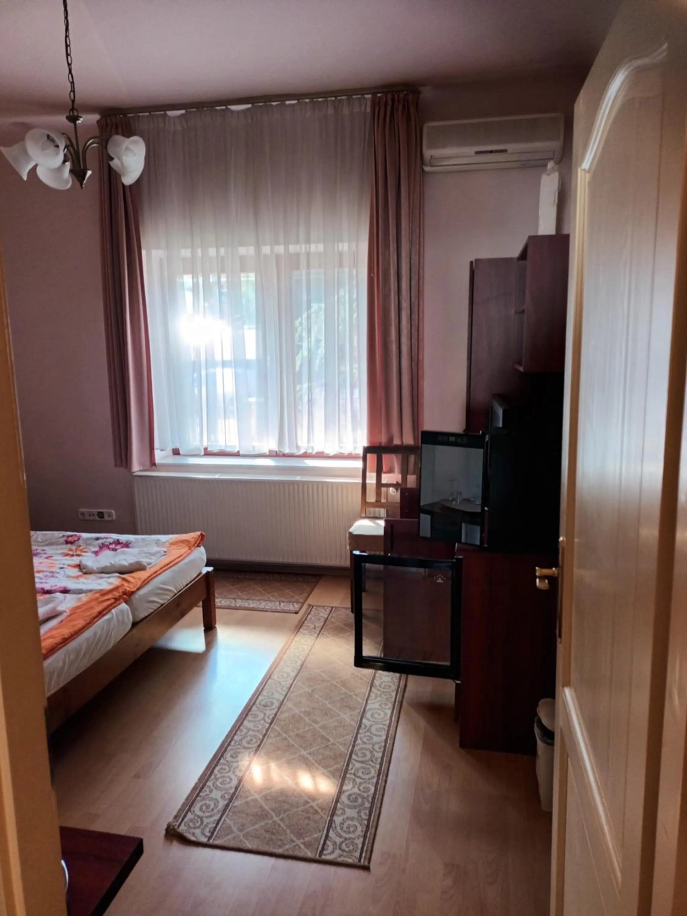 Bed in Pilóta Panzió