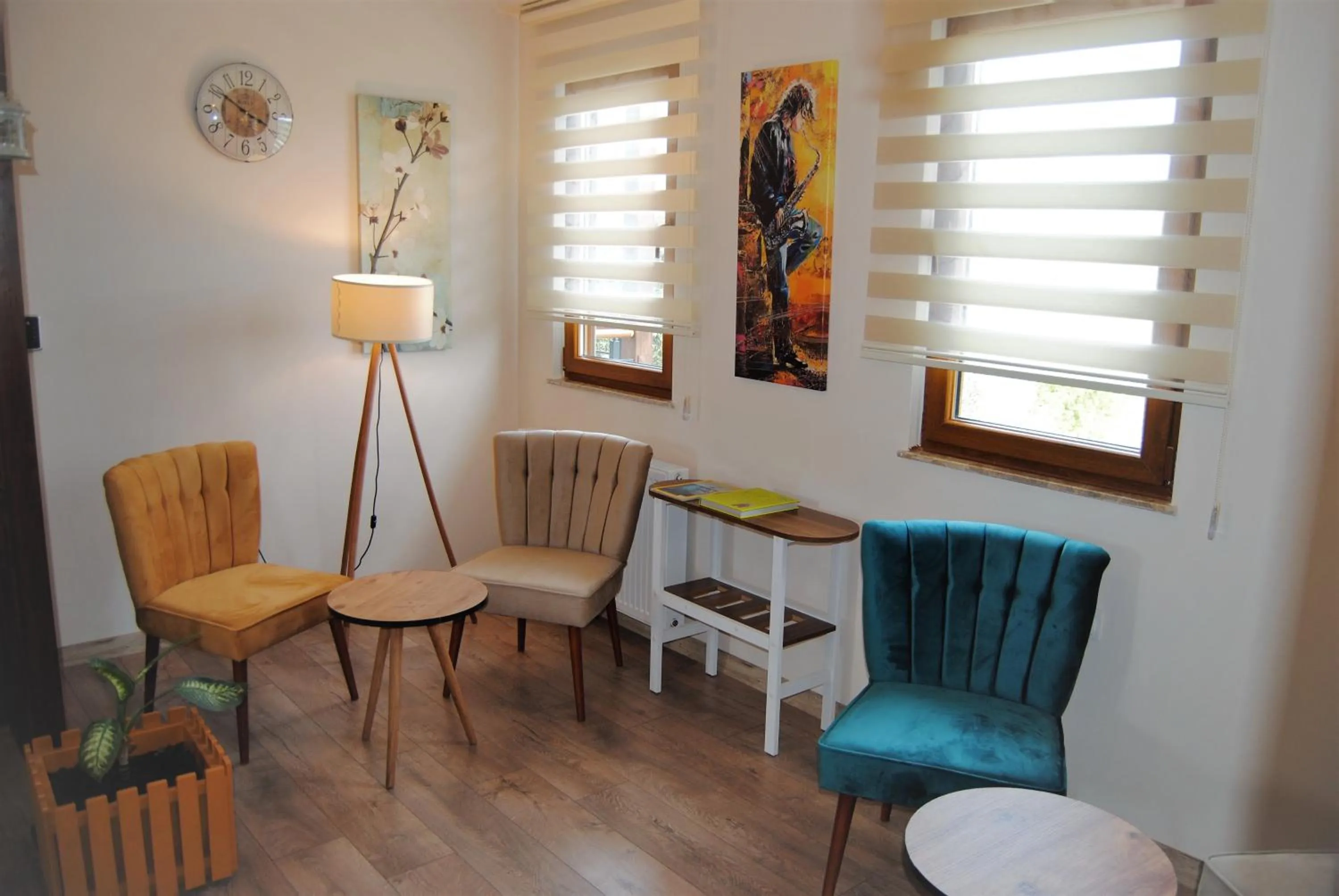 Seating area in BEYAZ KONAK Güre