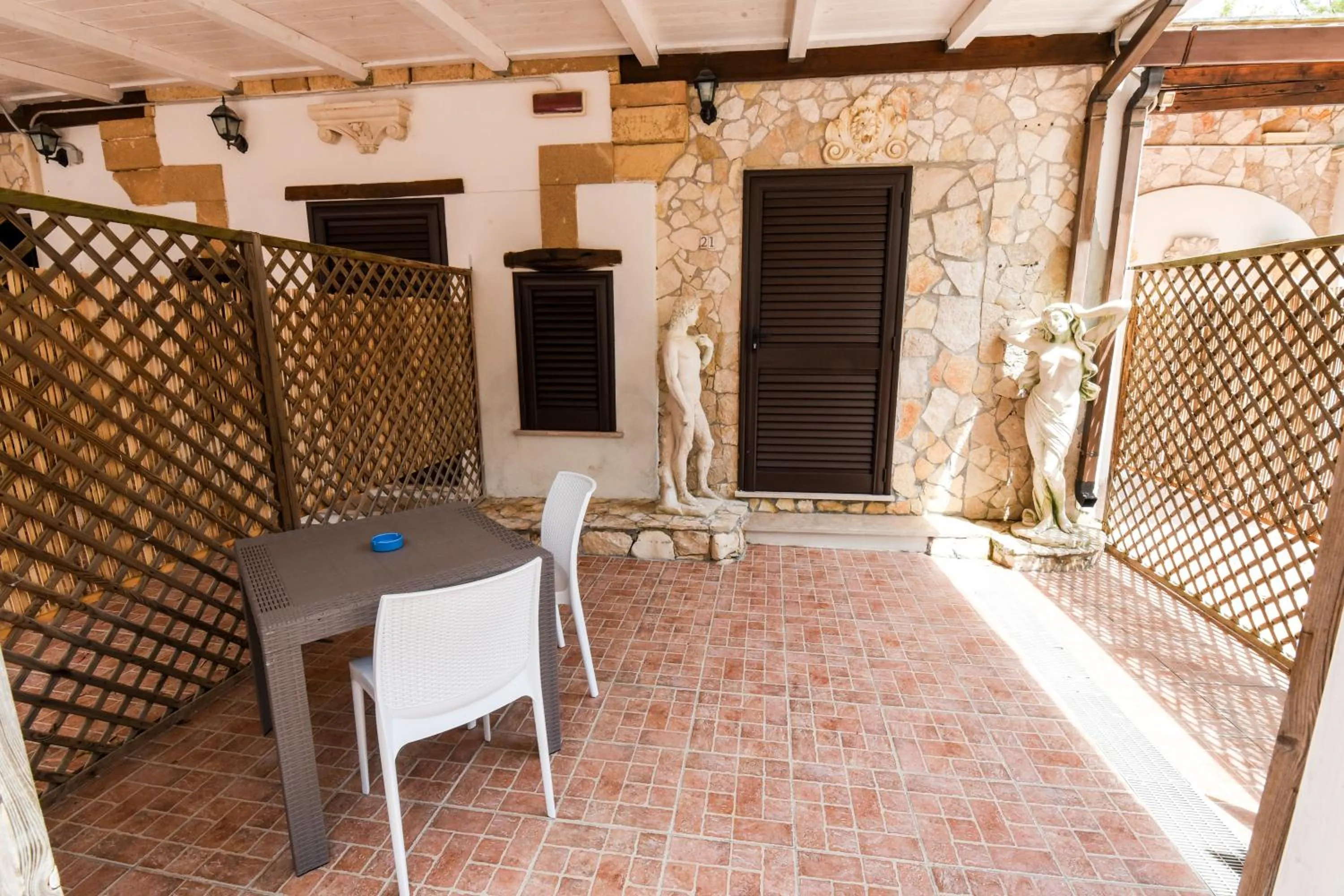 Giardini Sausari Residence