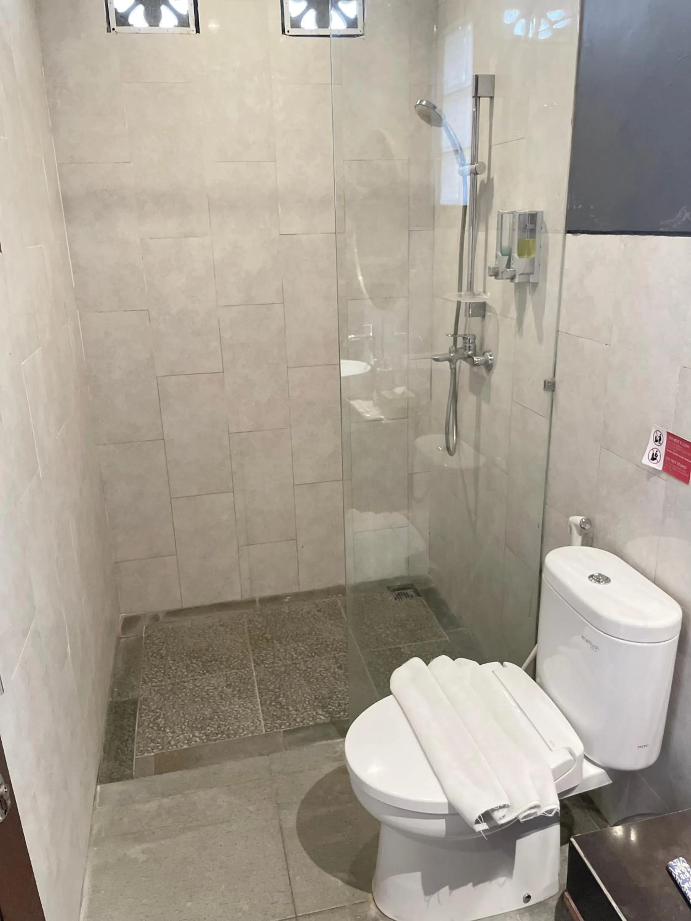 Shower in Arumasta Ubud